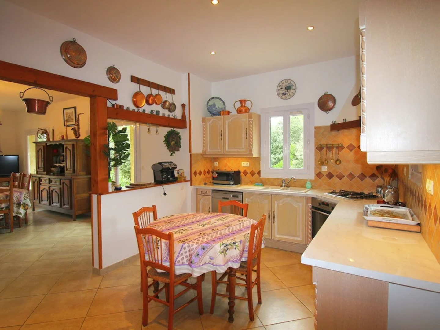 Attractive Holiday Home in Uchaux France With Private Pool