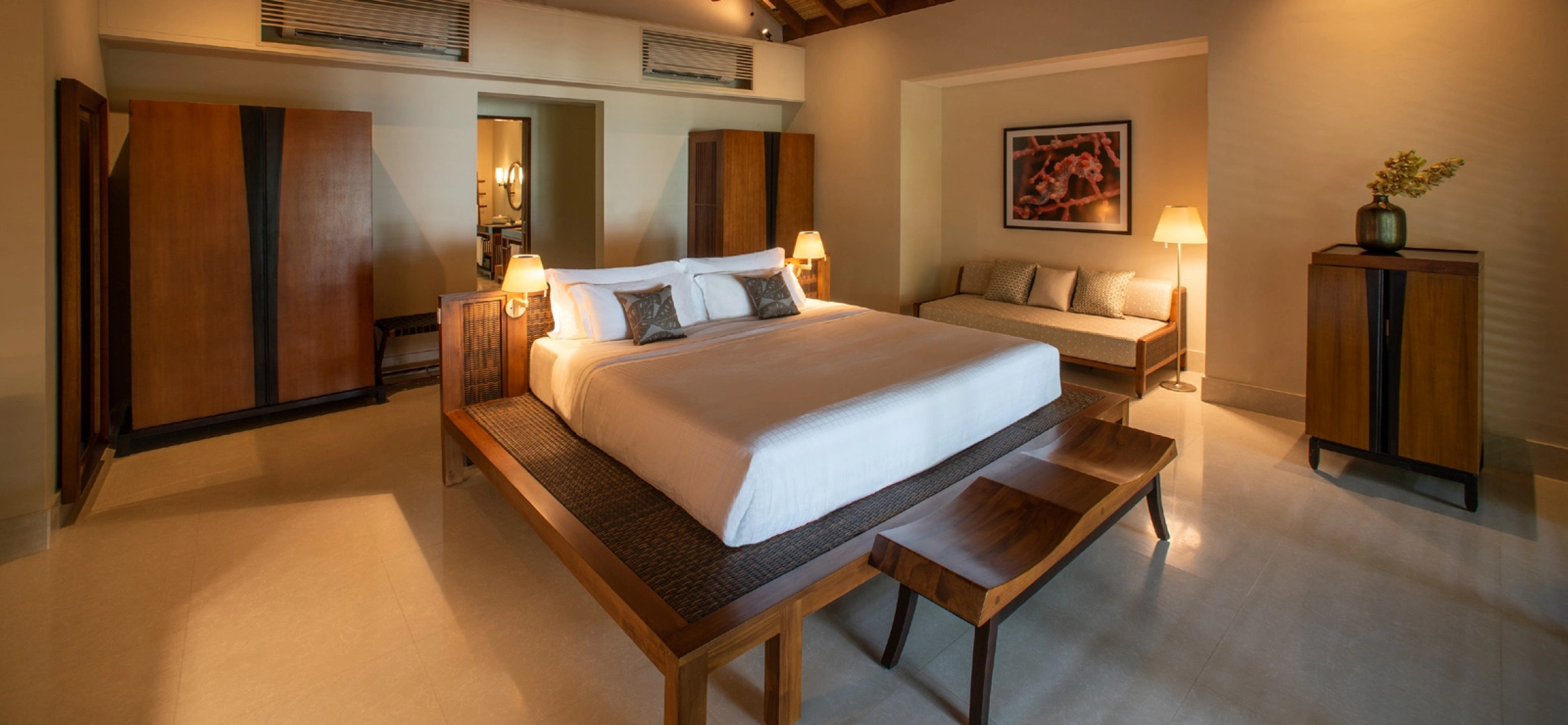 Отель The Residence Maldives at Dhigurah