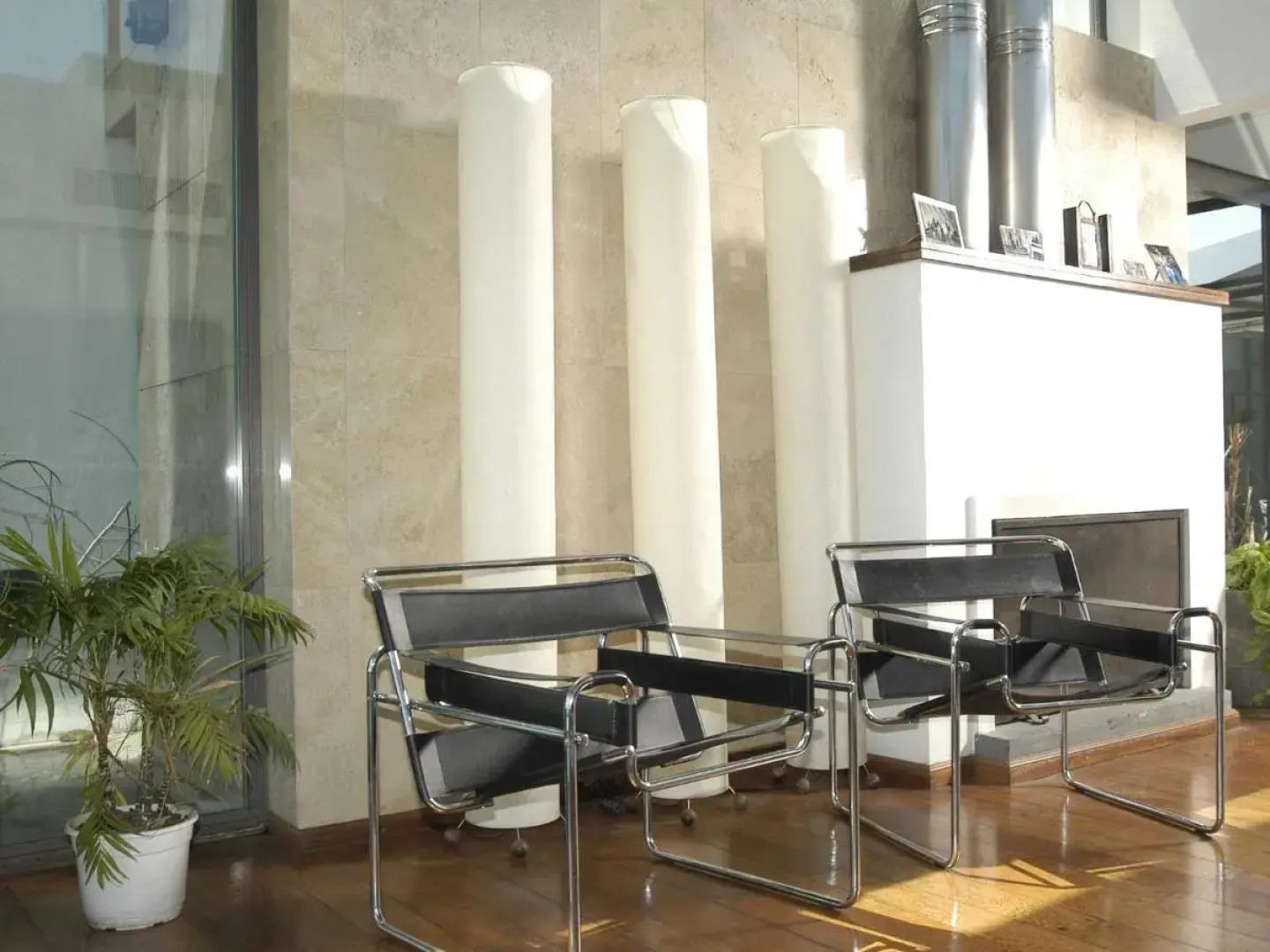 Camberland Resort And Suites Pilar