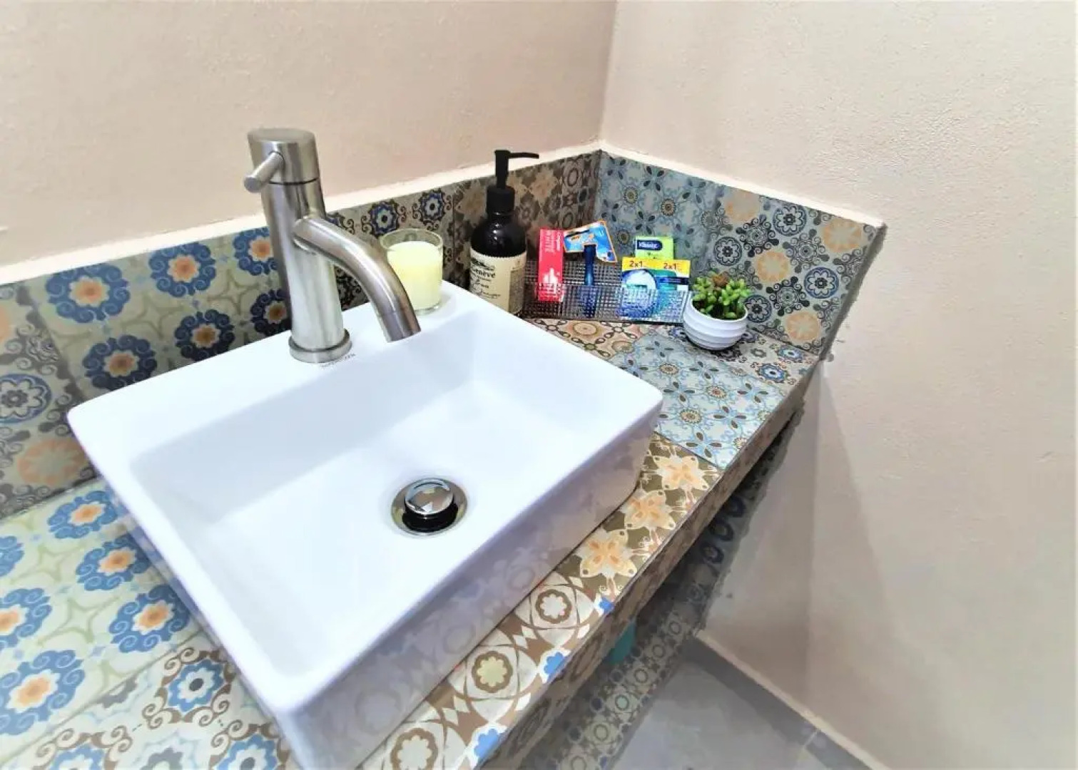 Luxury Studios At Casona 46