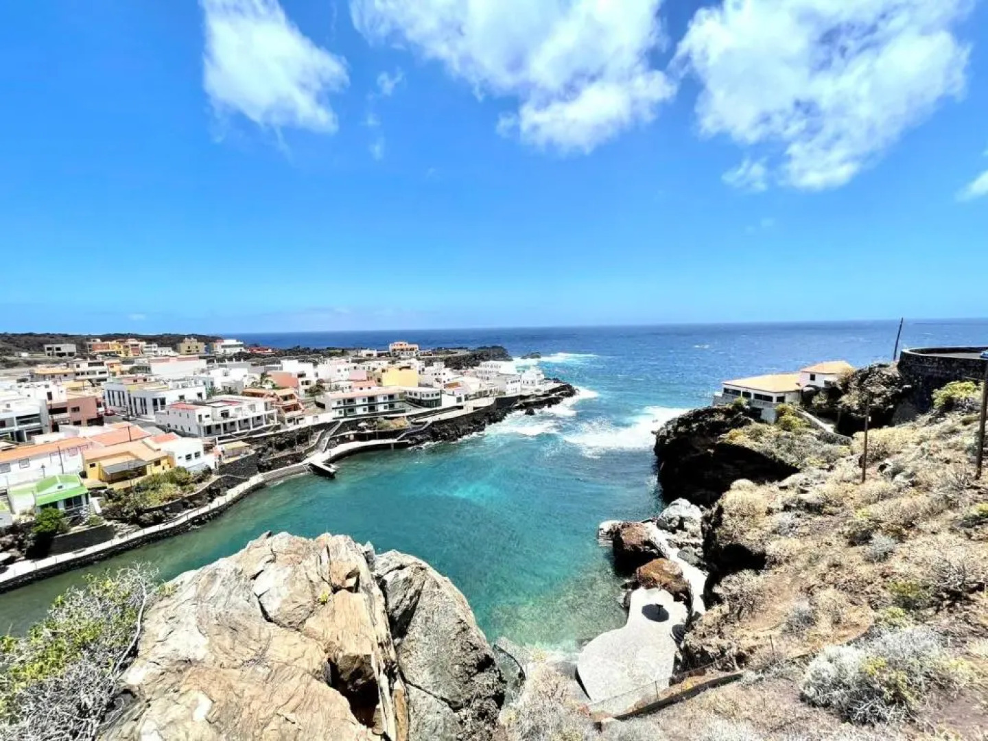 Bonito apartamento con WIfi, a pocos minutos de la playa, El Hierro