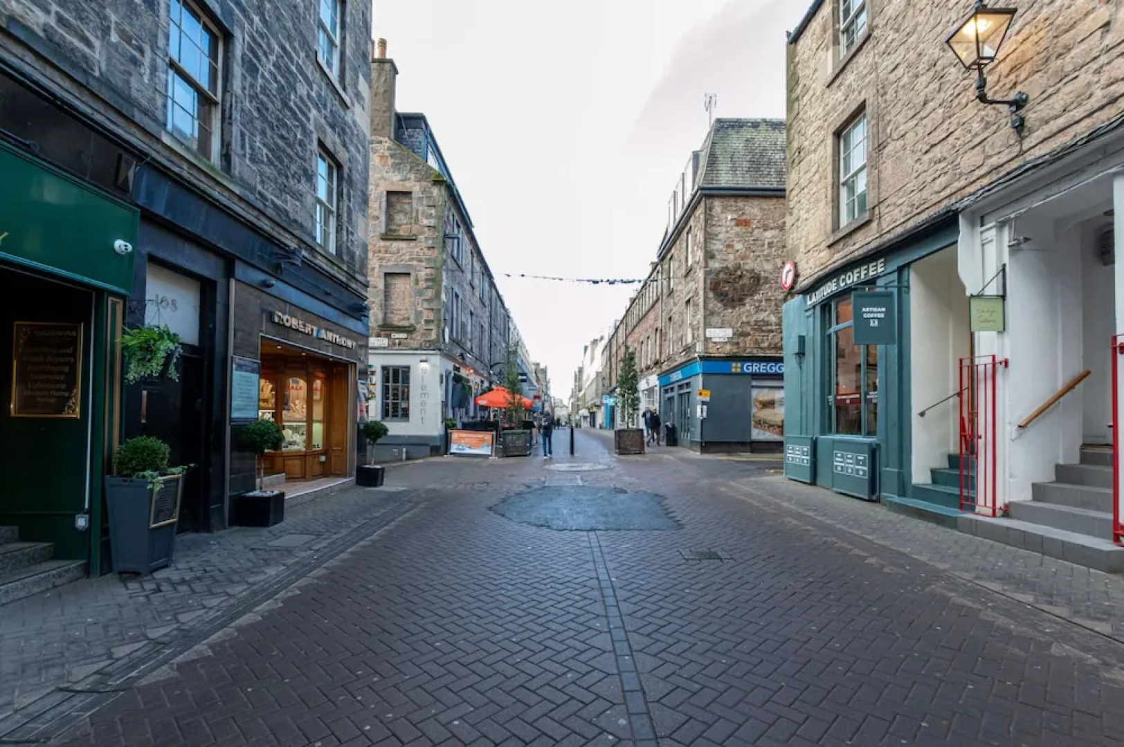 Tony Asga Apartments - Sakina Apartment