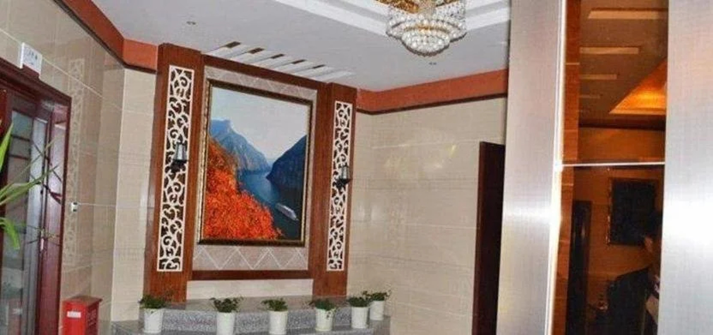 Lichuan 2012 Boutique Hotel