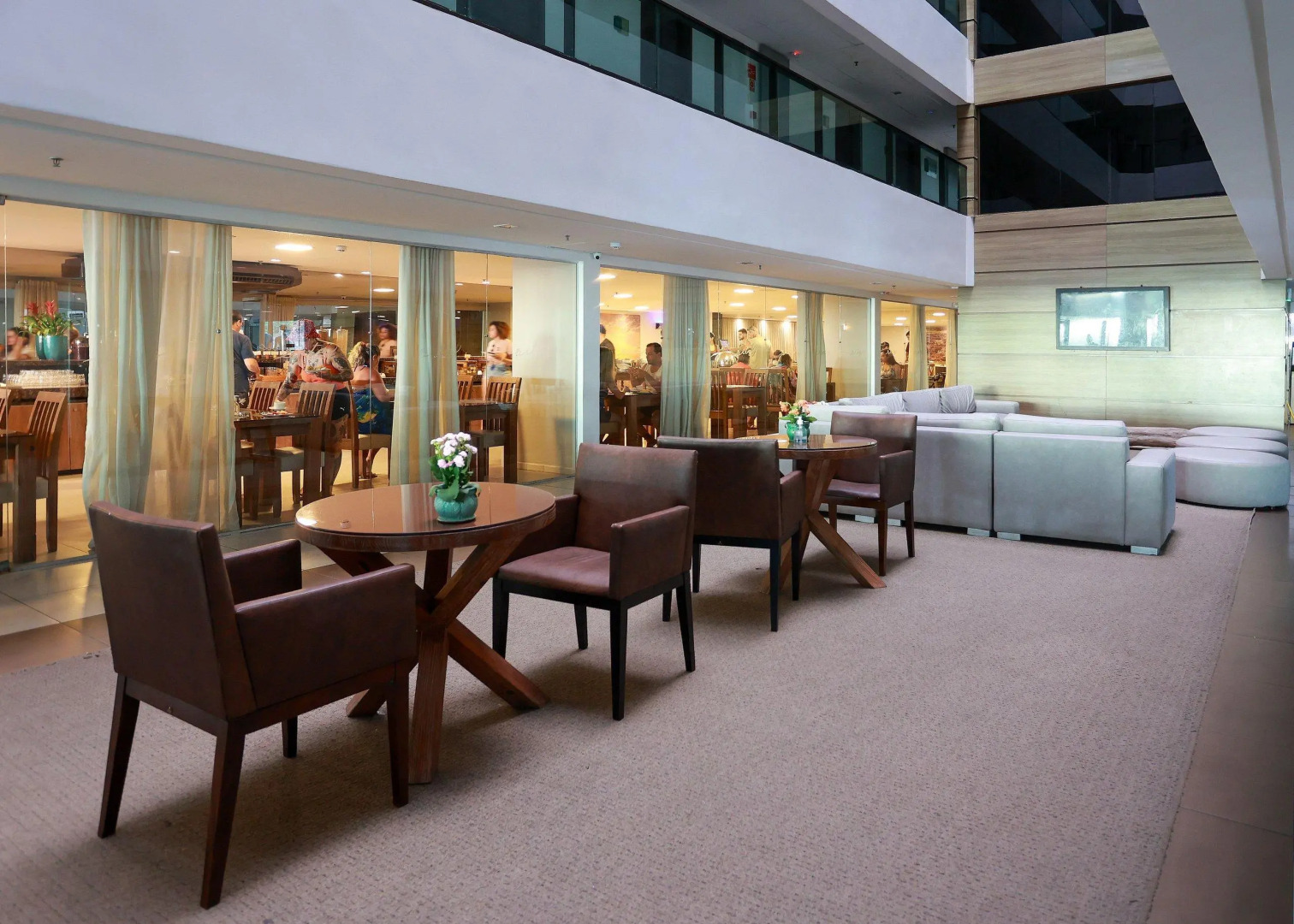 Ritz Suítes Flat de Temporada beira mar