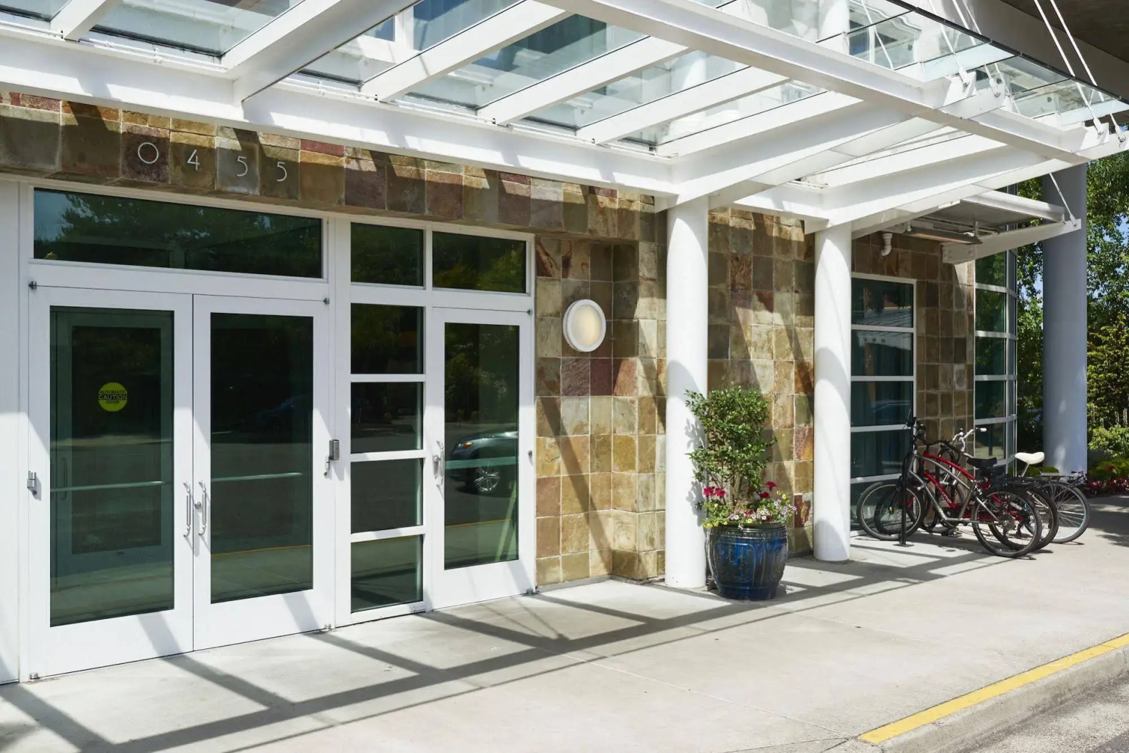 River's Edge Hotel Portland, Tapestry Collection by Hilton