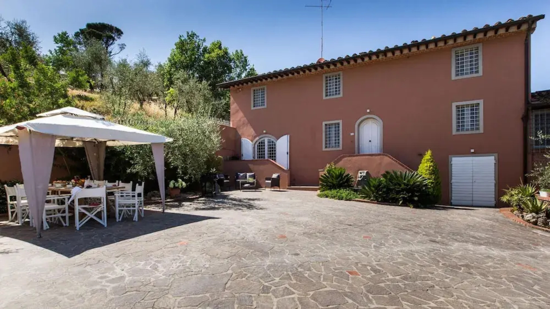 Villa Sissi 10 2 in Massa e Cozzile