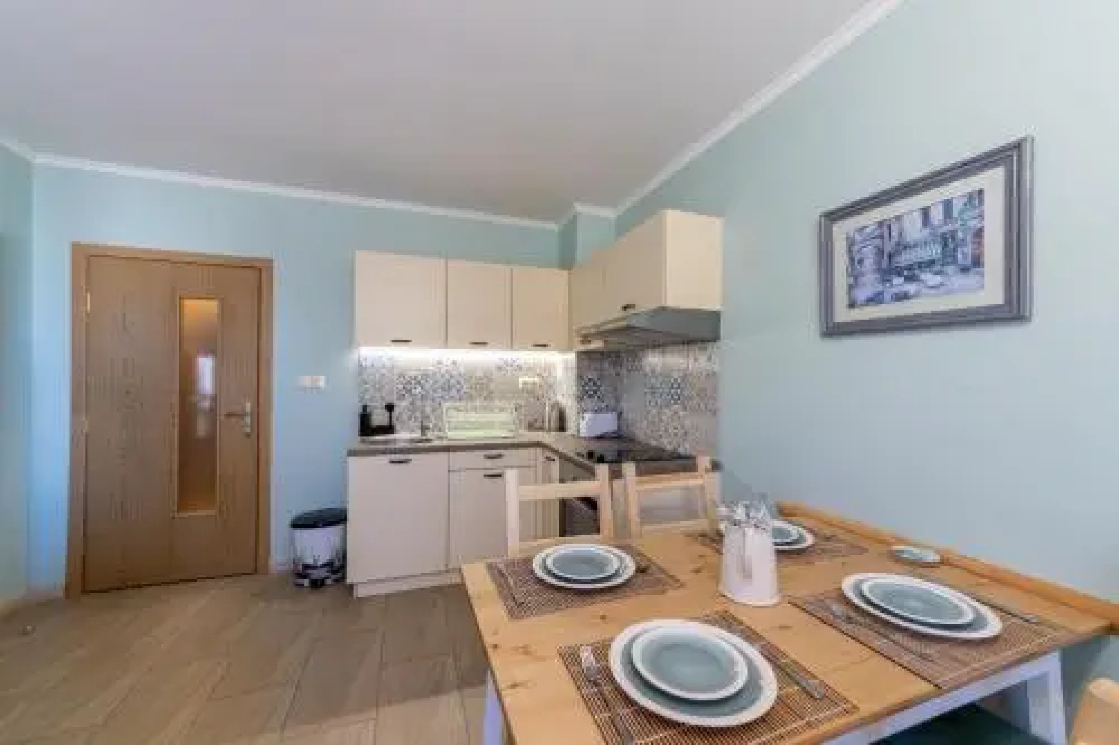 Supreme Beach Apartments