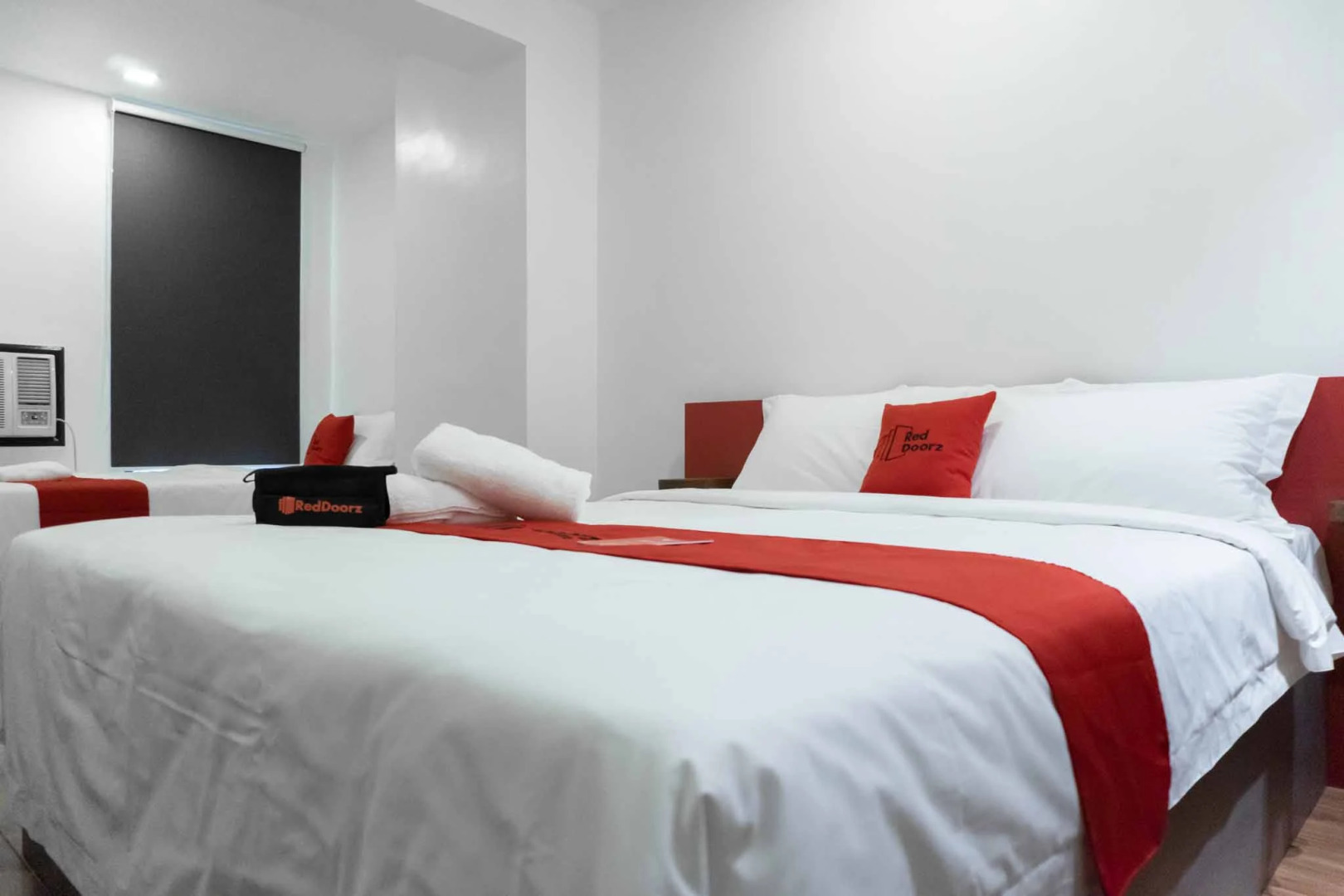 RedDoorz Plus Near Bamboo Organ Las Piñas