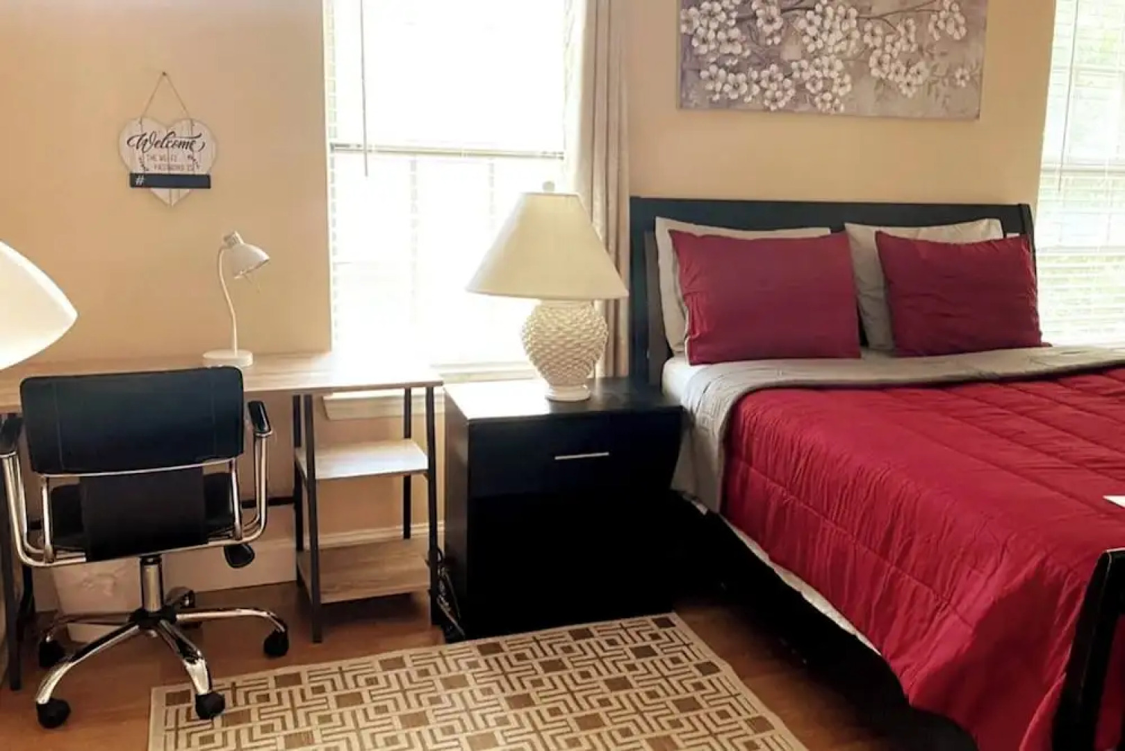 Room in House - Modern Executive Master Bedroom