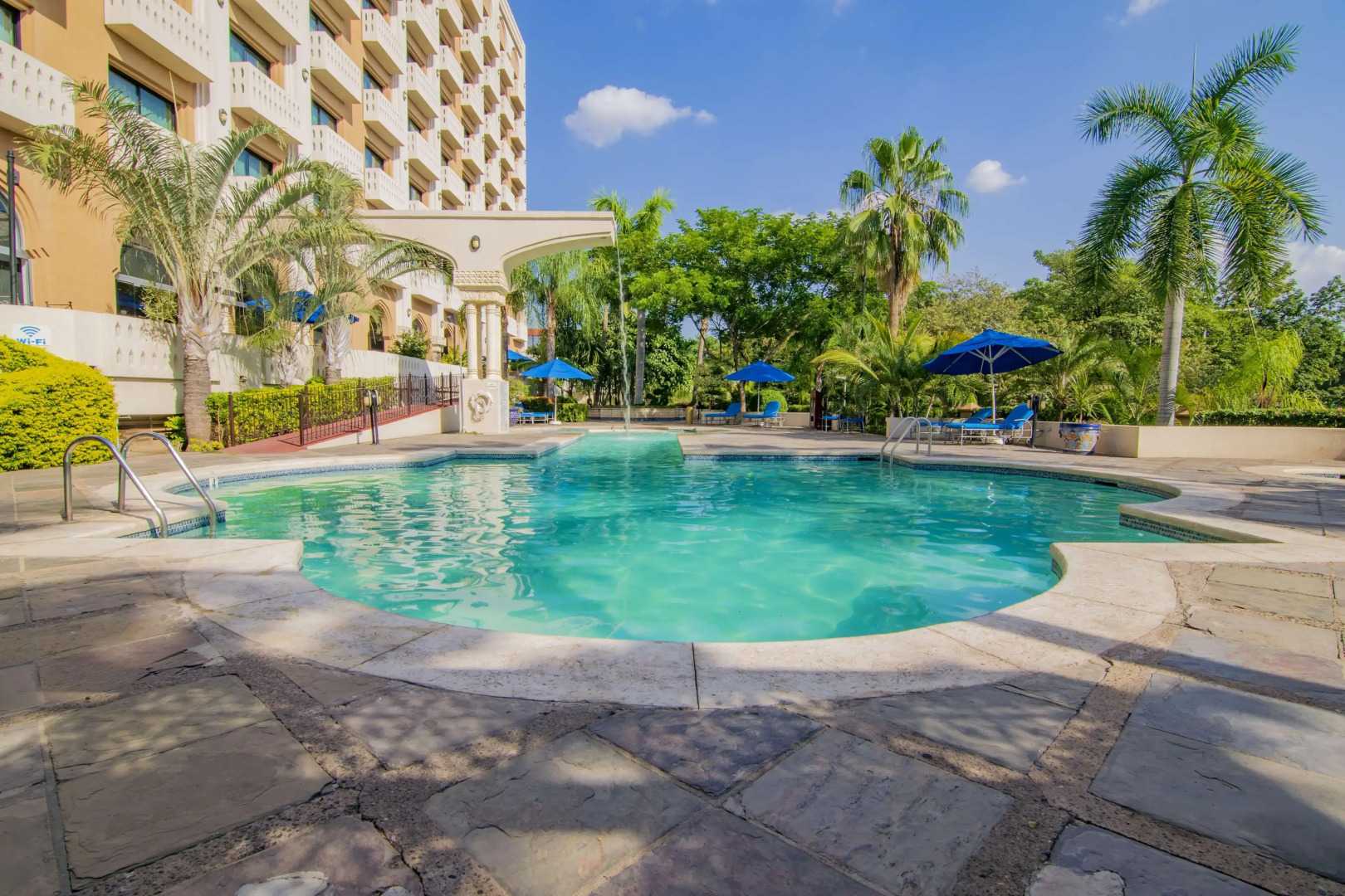 Hotel Lucerna Culiacan