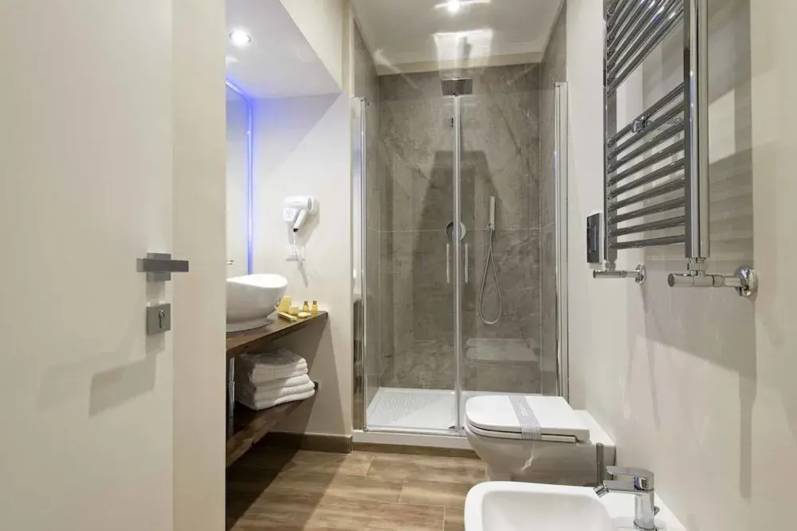 Dante Maison De Luxe