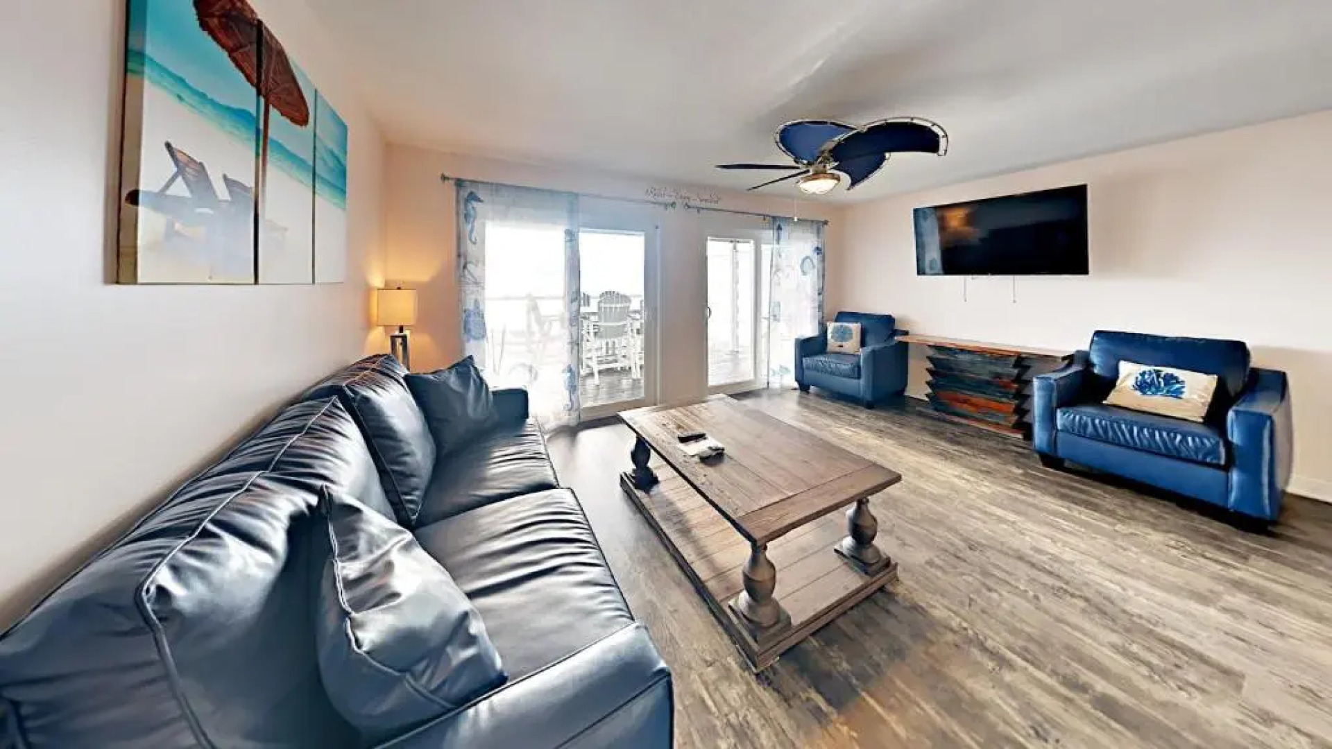 Put-in-Bay Waterfront Condo #105