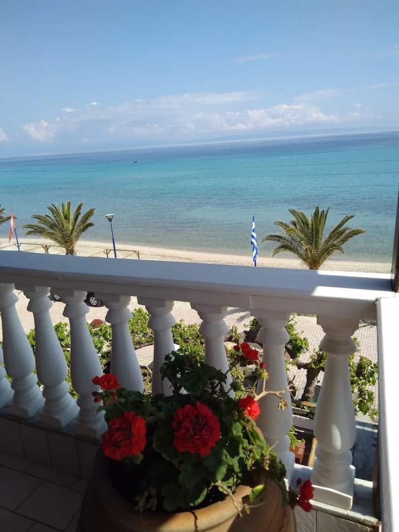 Polychrono Beach Hotel