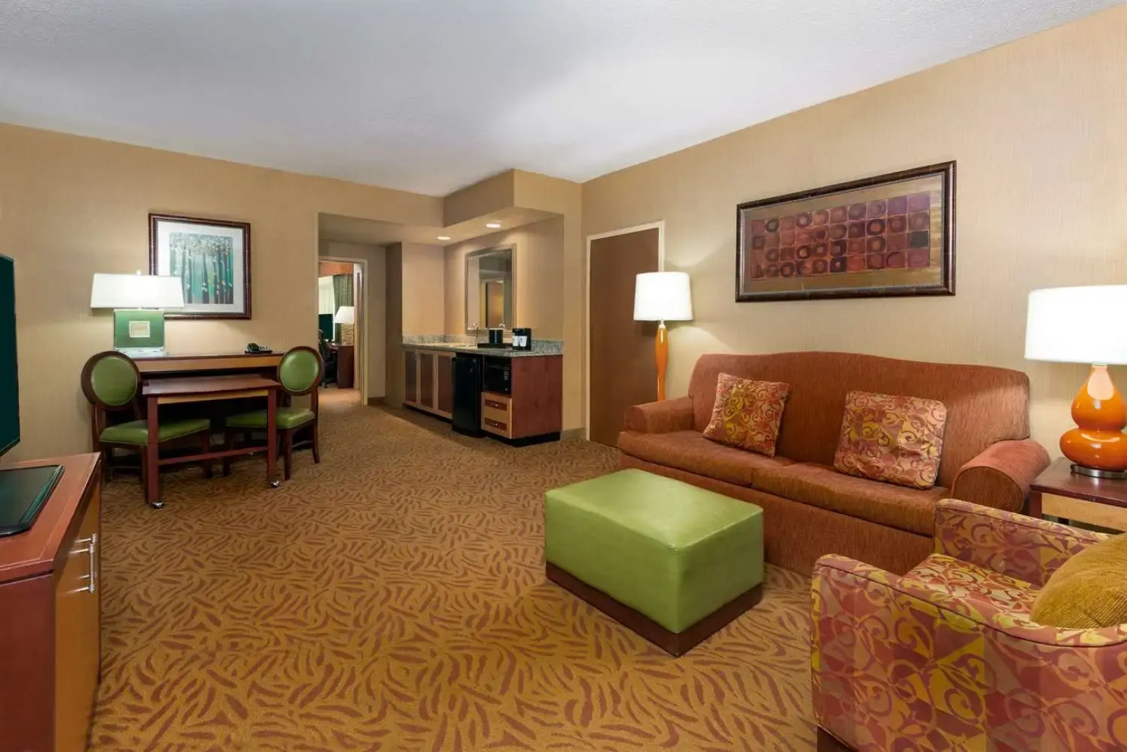 Embassy Suites by Hilton Omaha La Vista Hotel & Conference Center
