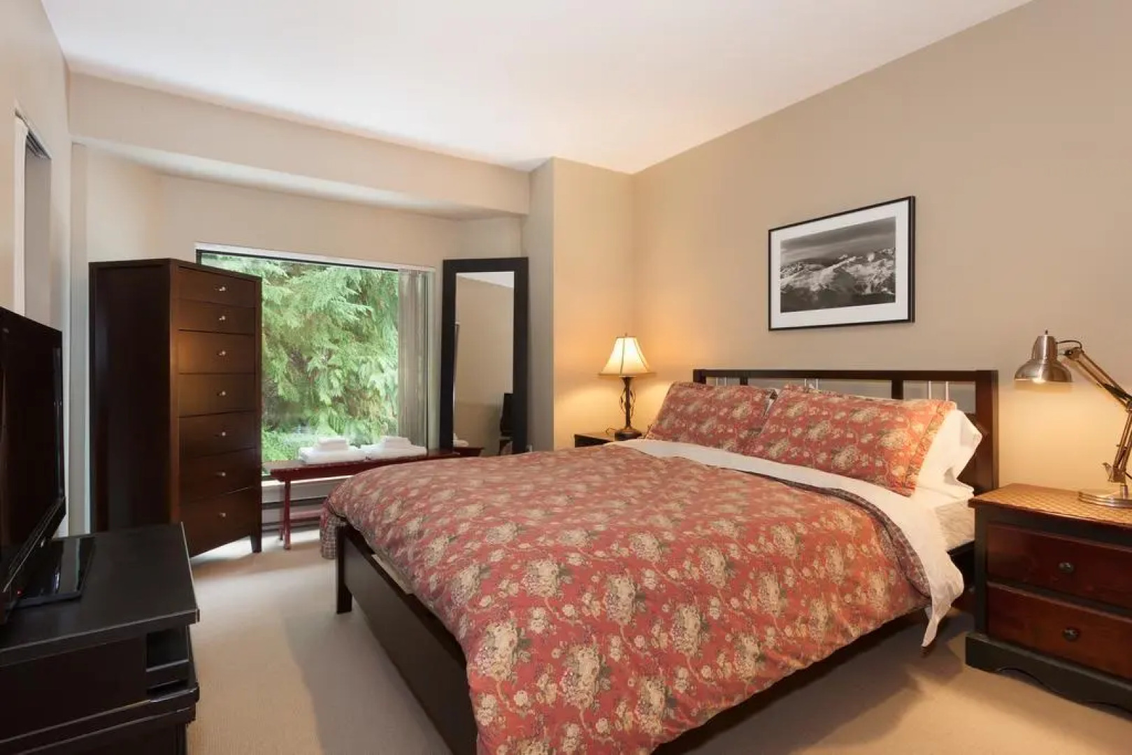 Mountain Base Retreat @ The Gables