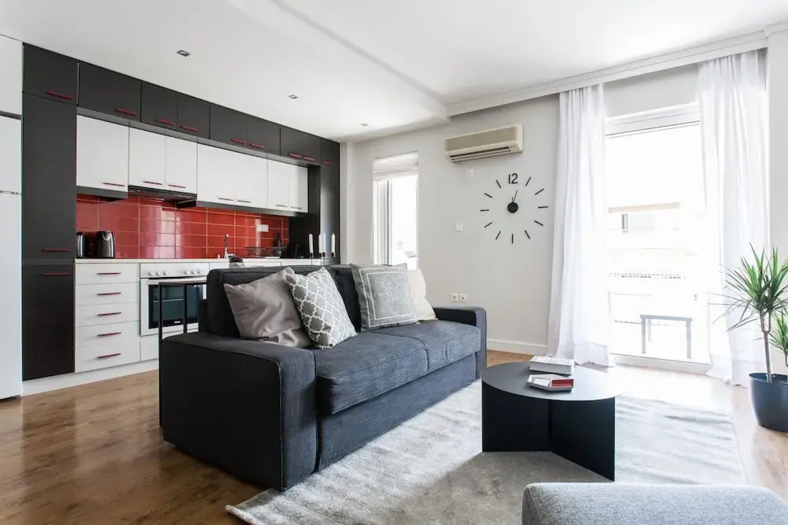 Upstreet Bright 1Bd Apt In Chalandri