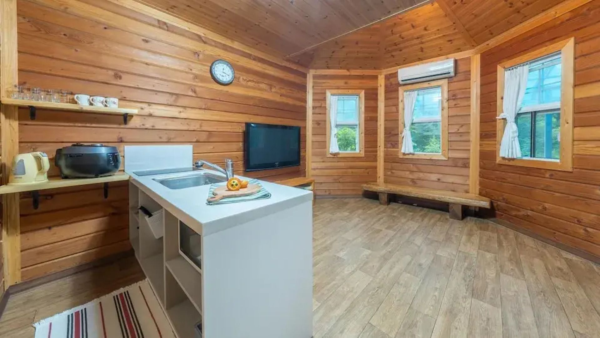 Hwacheon Parprika Yellow Pension