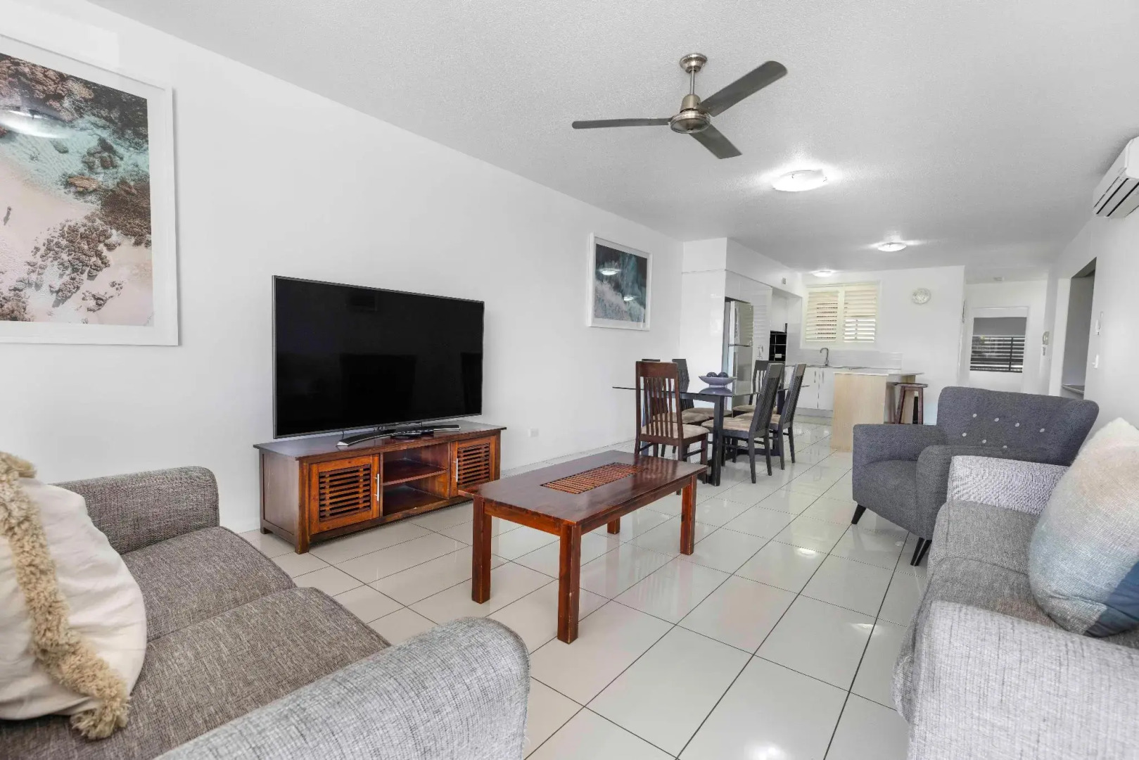 Beaches on Lammermoor Apartments