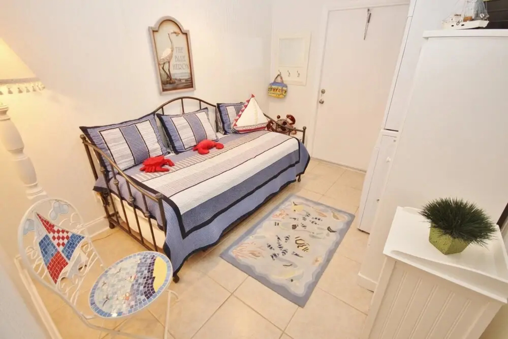 Seaside Hideaway Apartment 3