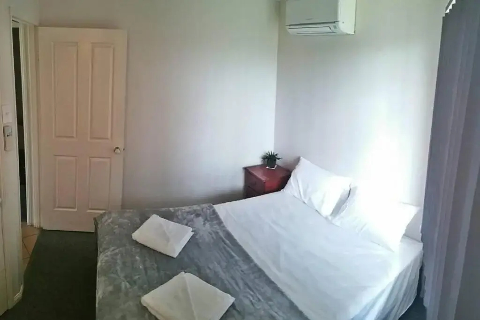 Sea View Villa. 2 bedroom. Sleeps 4. Free WIFI