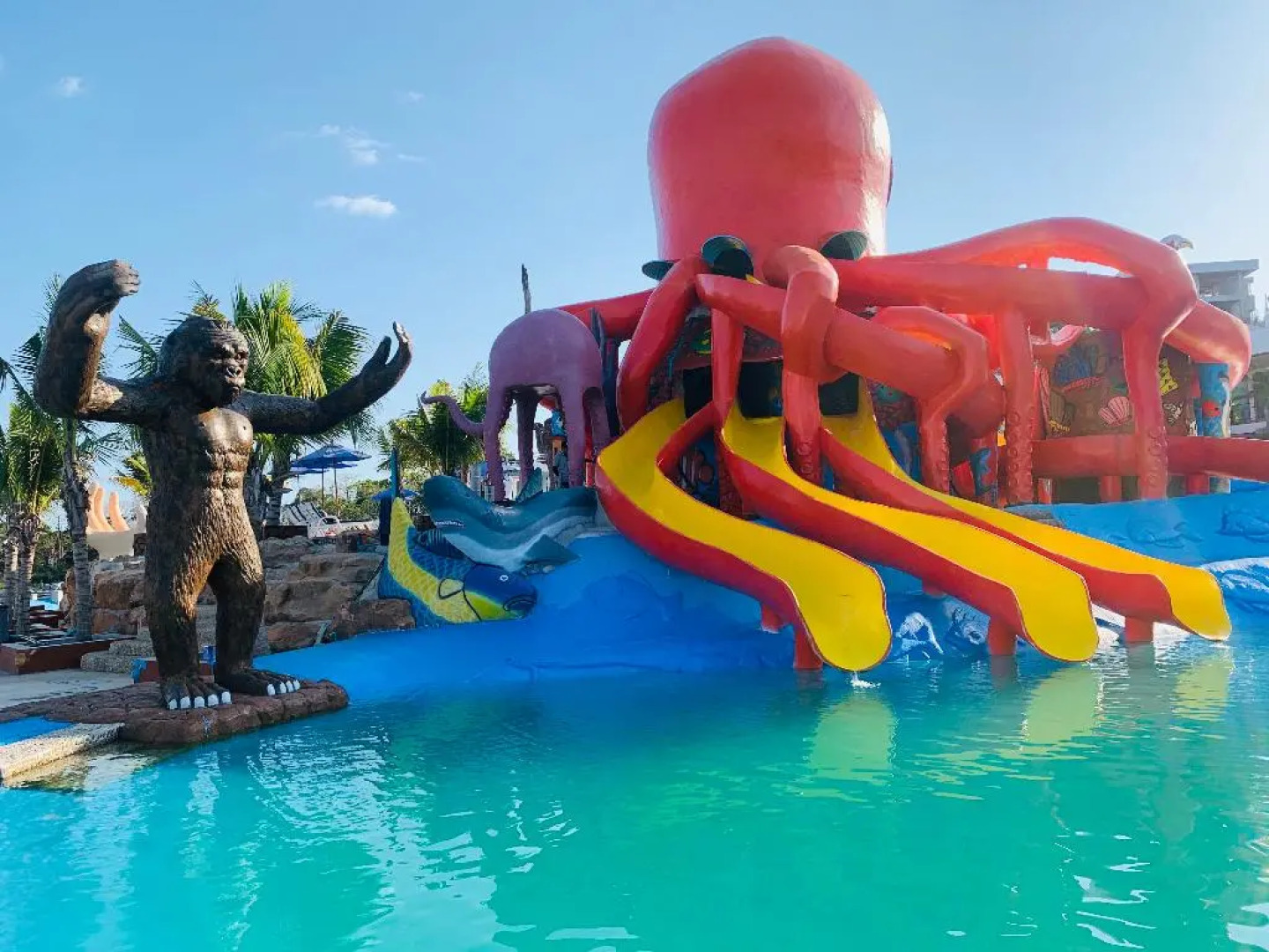 Phi Phi Mountain Beach Resort