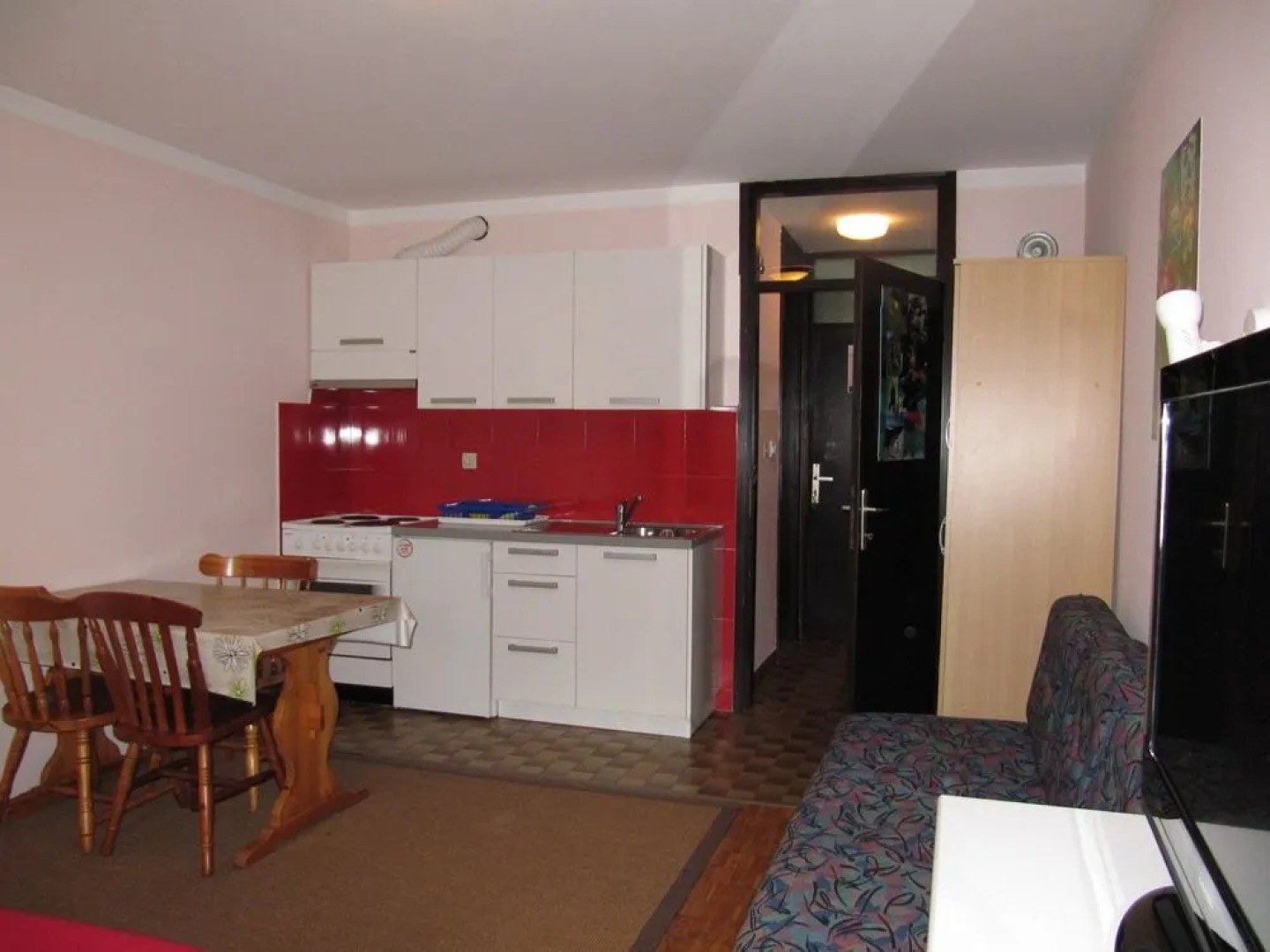 Apartments Kaninska vas