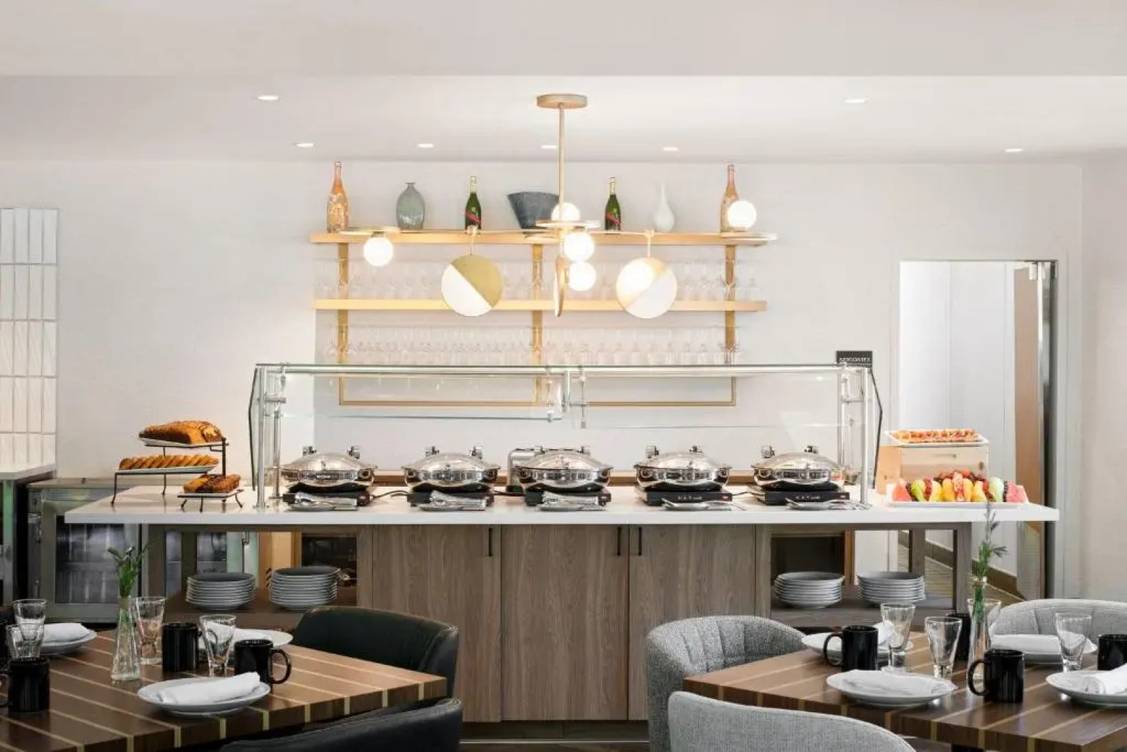 Sheraton Park Hotel at the Anaheim Resort