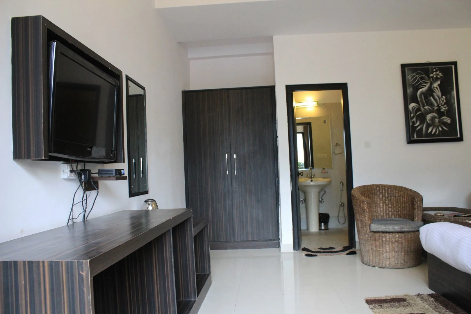 Hotel Rishikesh Inn By RFH Hotels