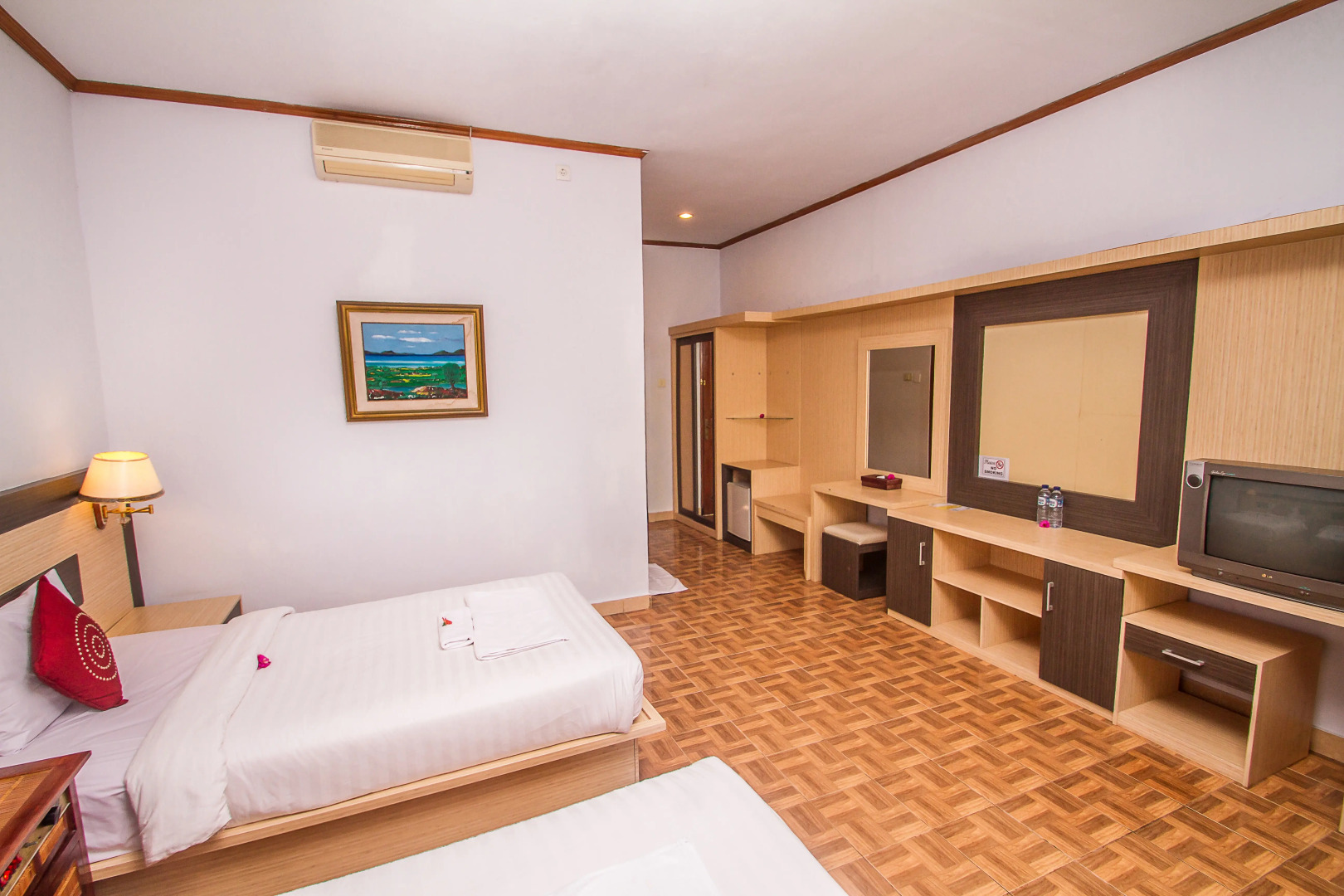 Puri Saron Hotel Madangan