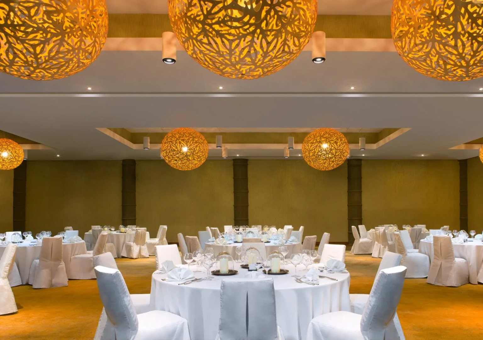 Sheraton New Caledonia Deva Spa & Golf Resort