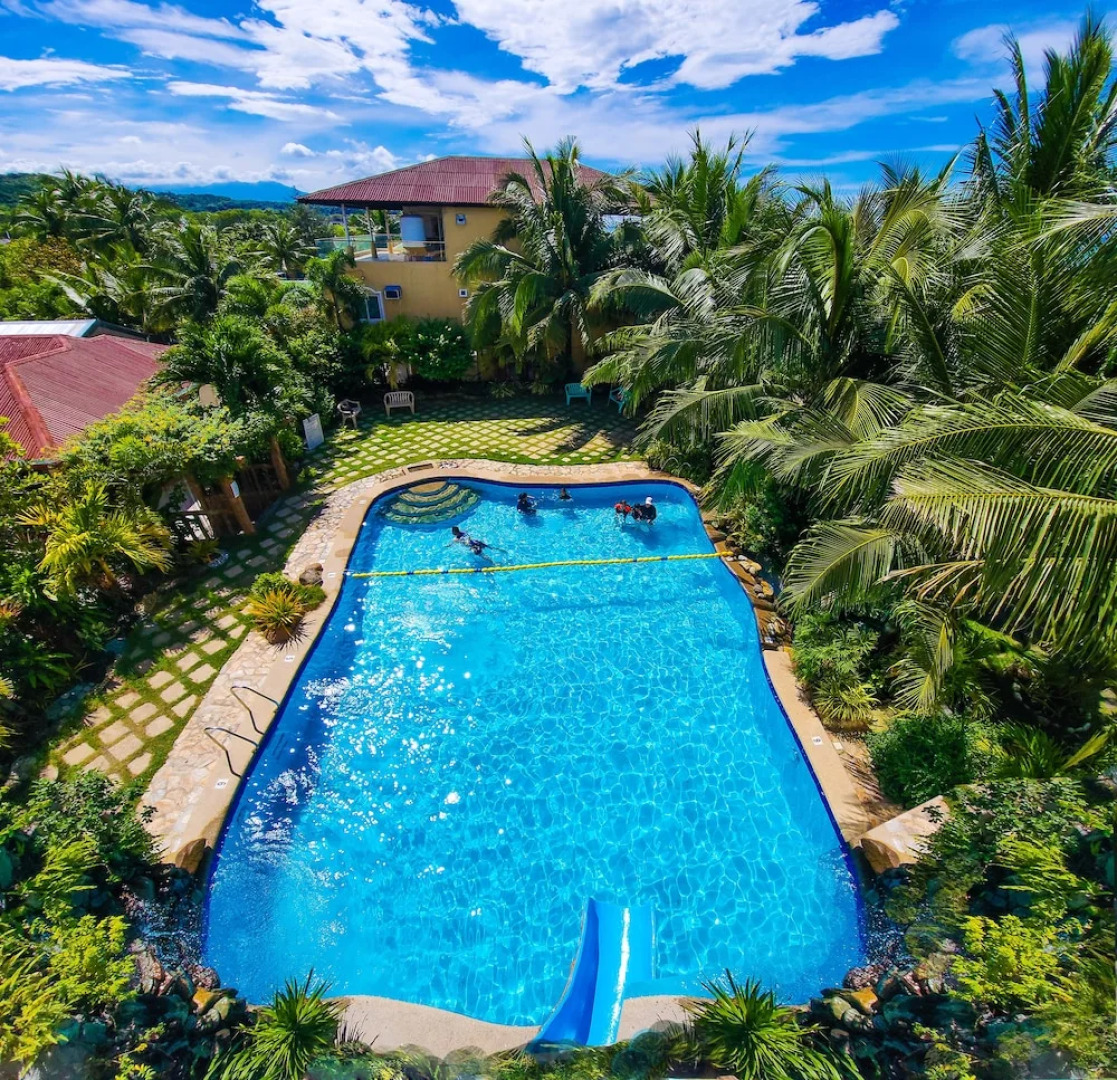 Crystal Shore Beach Resort powered by Cocotel