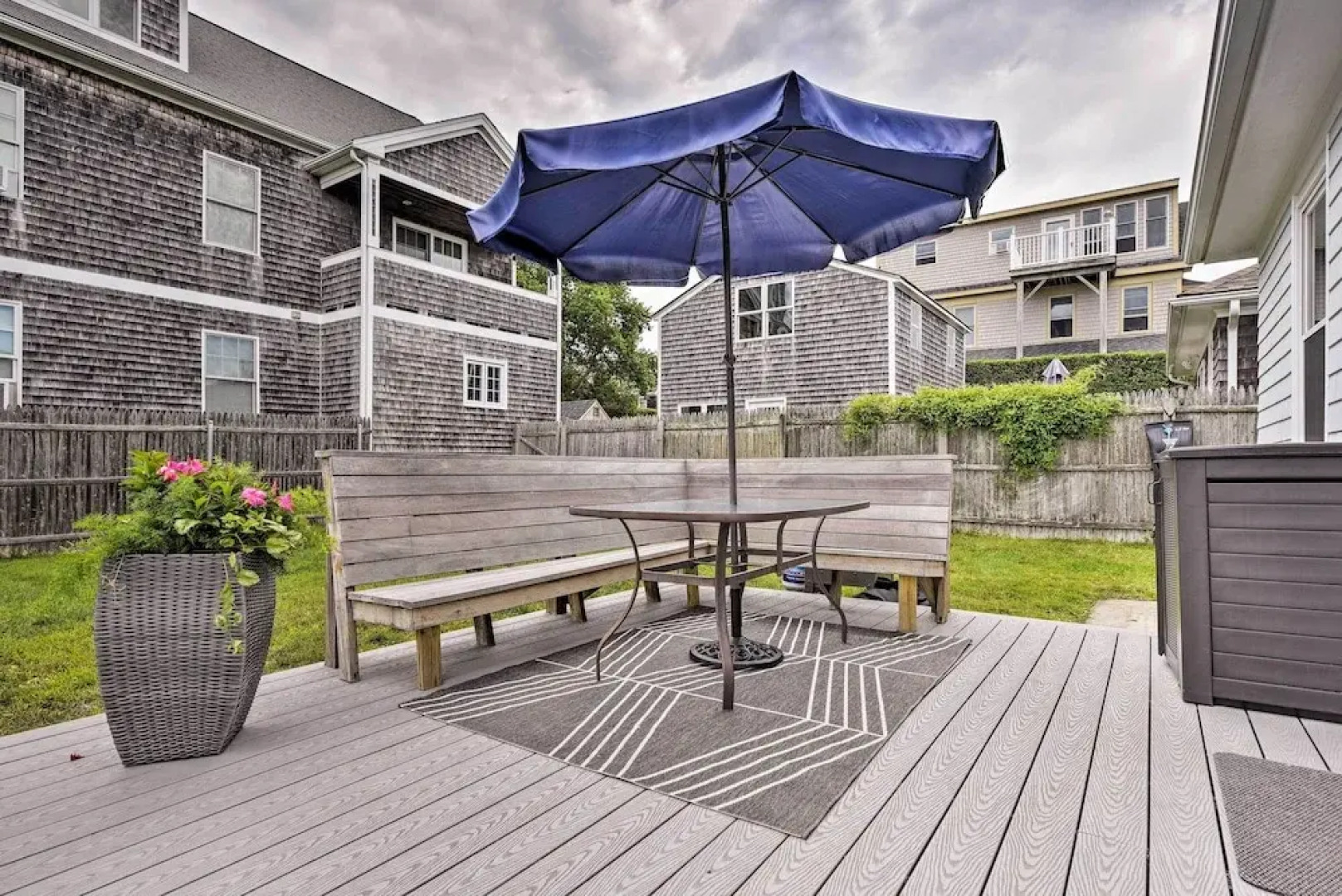 Idyllic Newport Area Cottage - Walk to First Beach