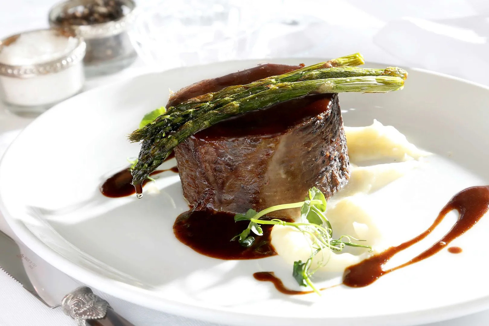 Best Western Plus Kenwick Park Hotel