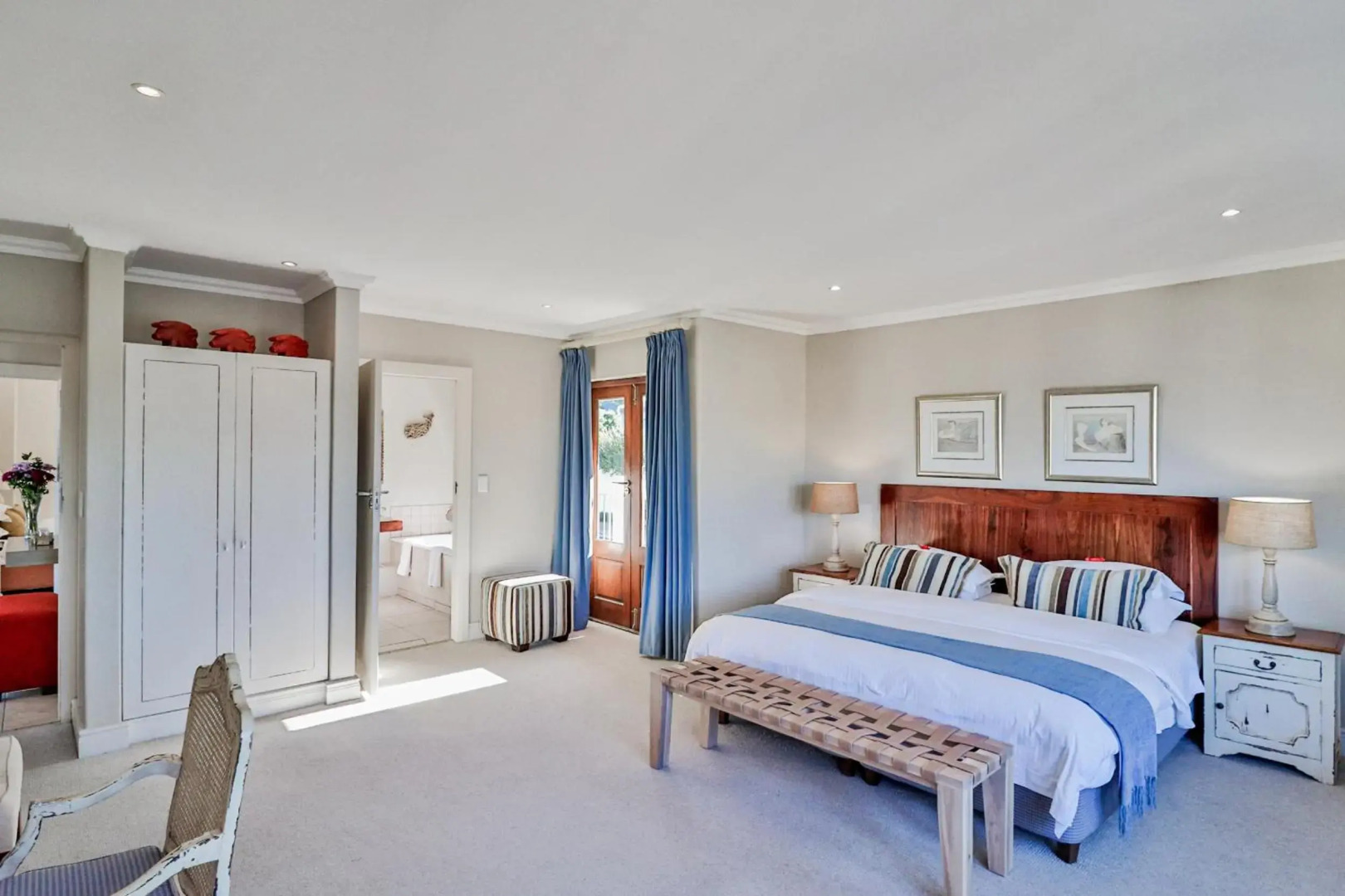 Lavender Manor Guest Lodge