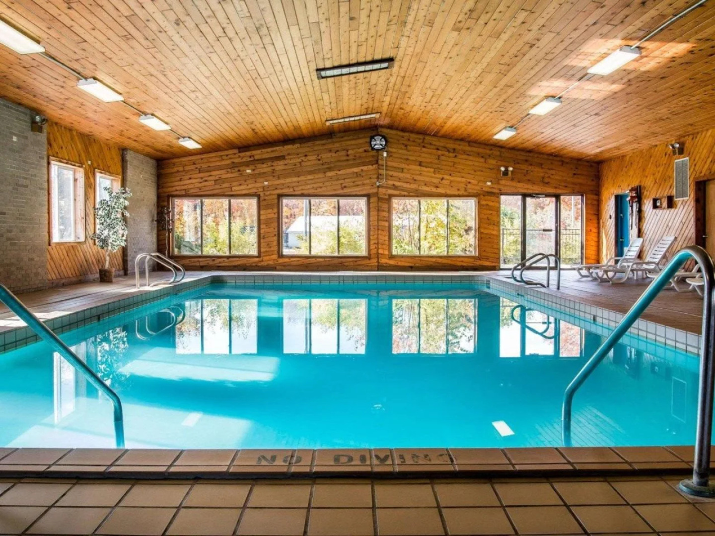 Quality Inn & Suites Munising