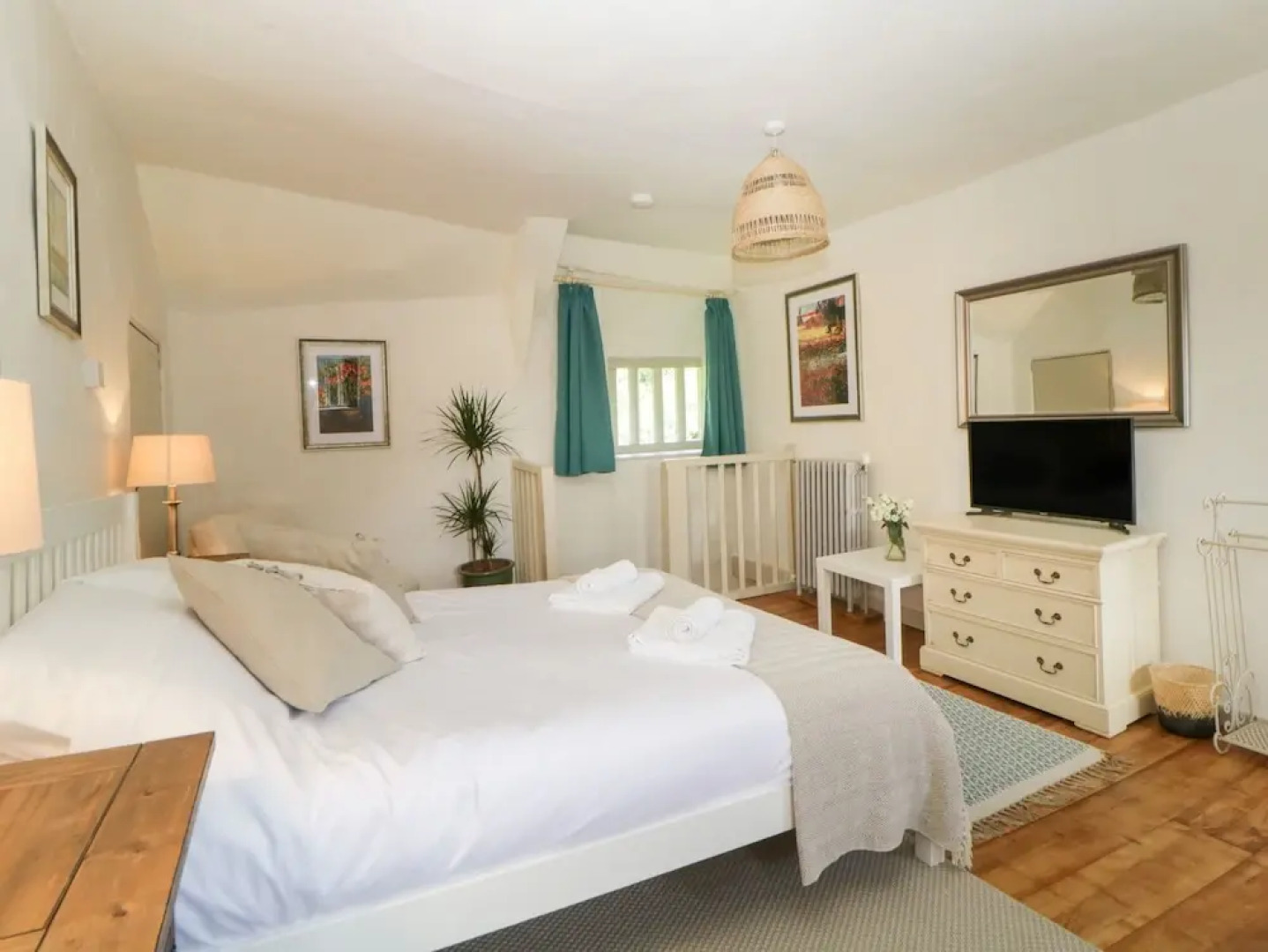 The Hideaway at Burrow Hill