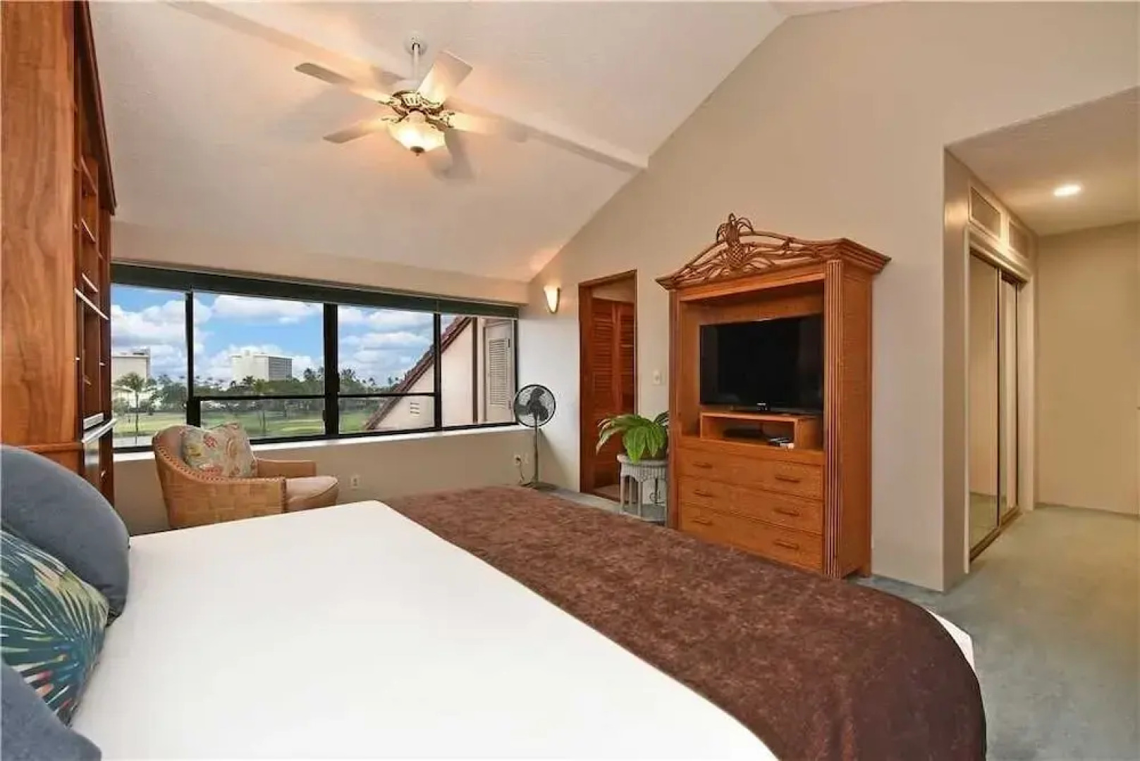 Kaanapali Royal #E302 - 2 Br Condo