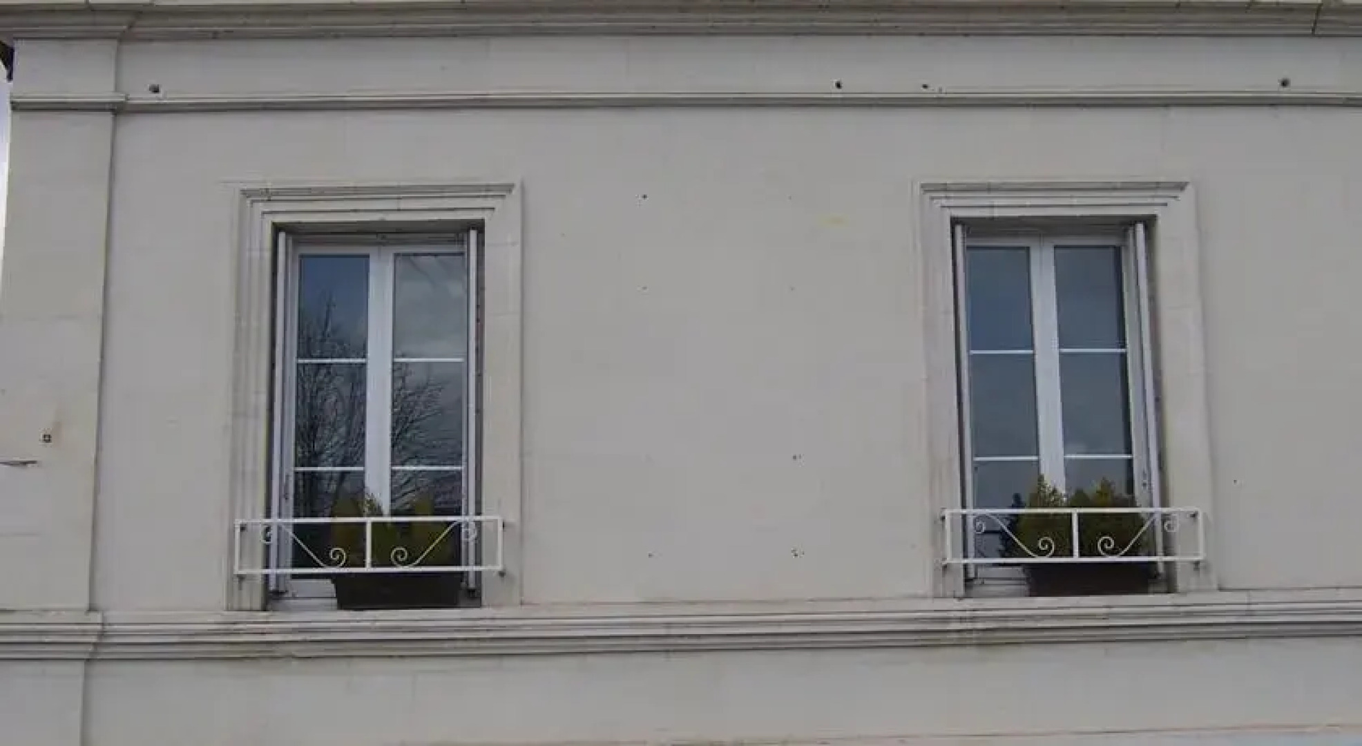 Au Charme de lIle dOr