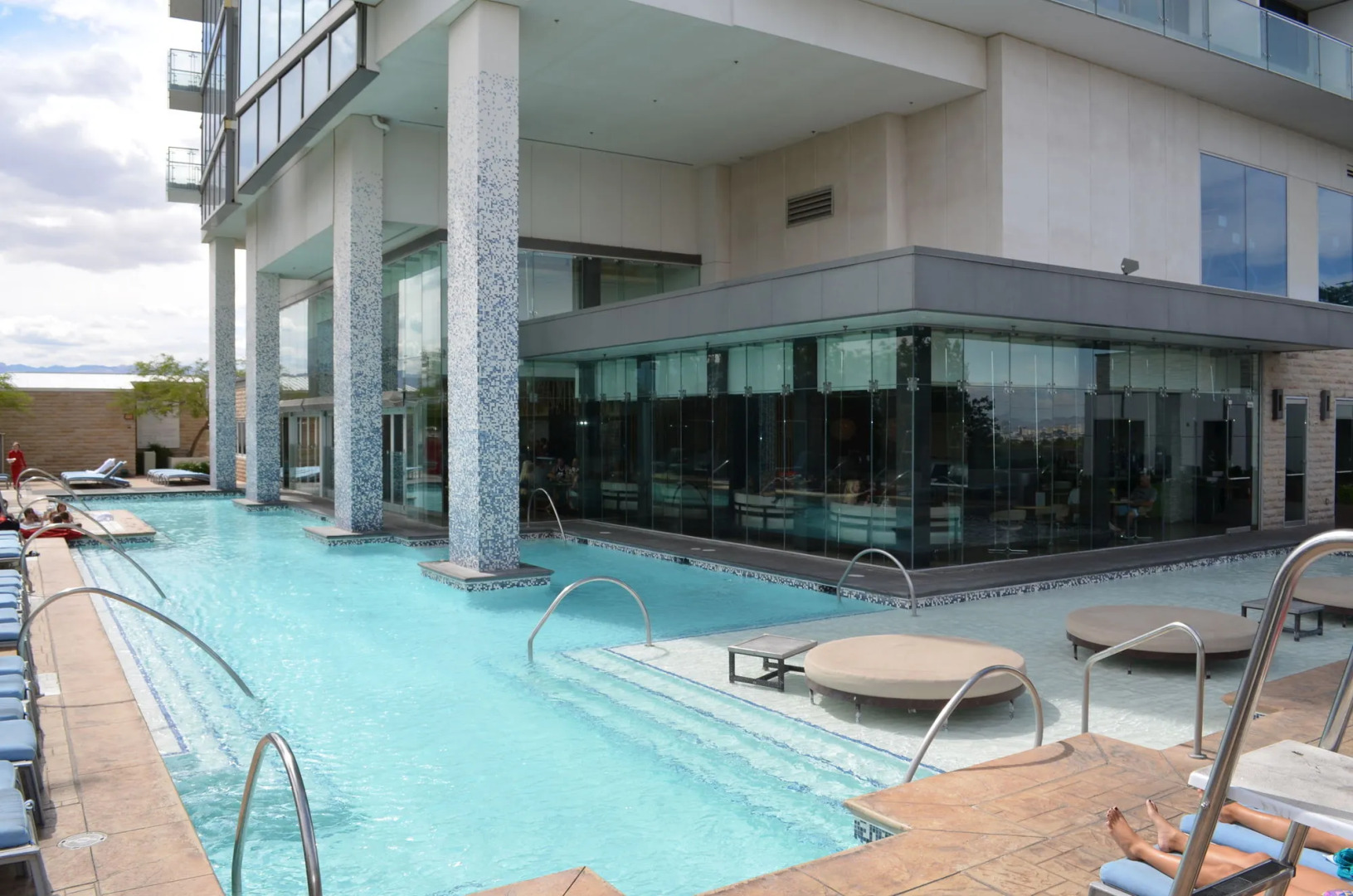 StripViewSuites at Palms Place