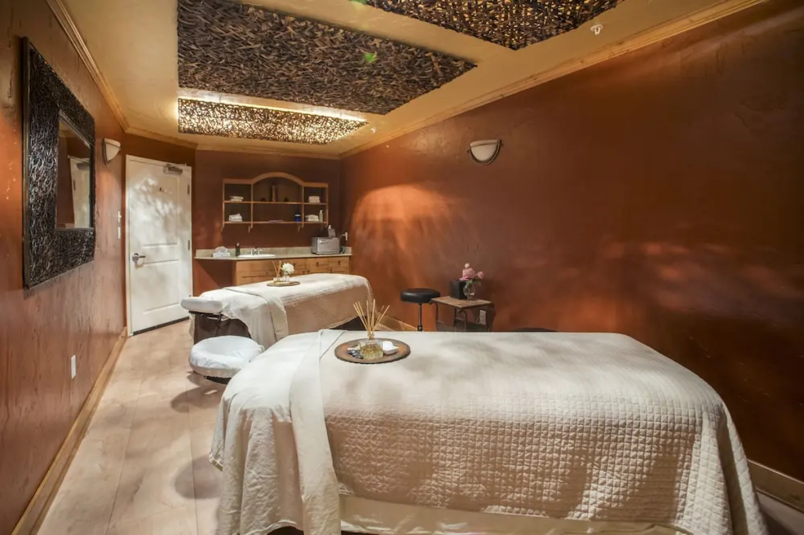 Villas at Zermatt Resort by Midway VP