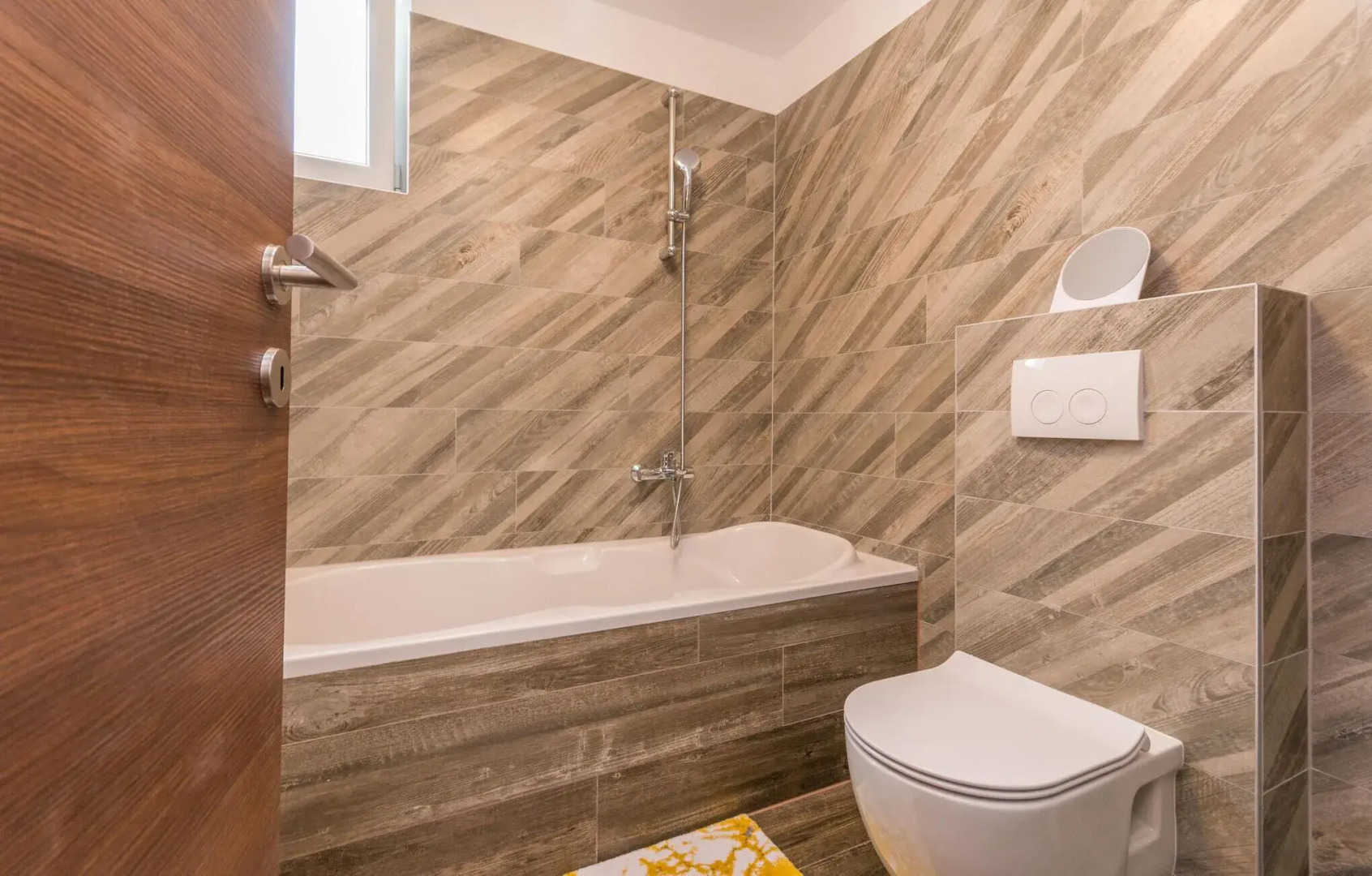 Beautiful Home in Gorica With 4 Bedrooms, Wifi and Outdoor Swimming Pool