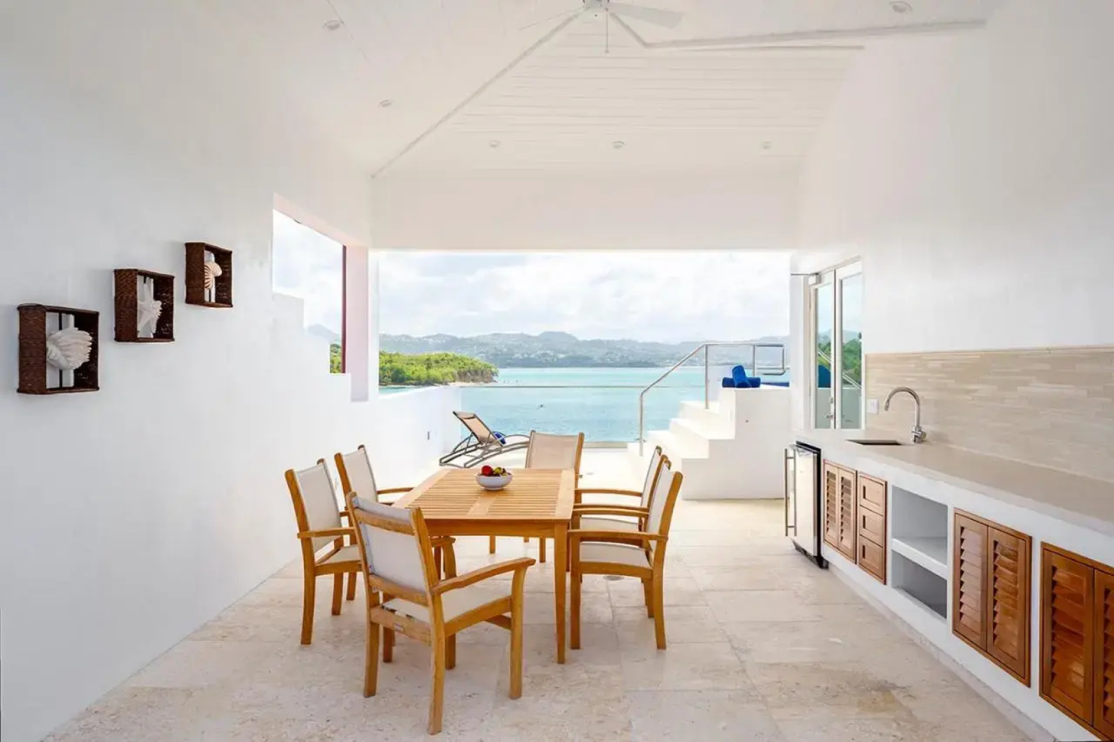 Windjammer Landing Resort and Residences