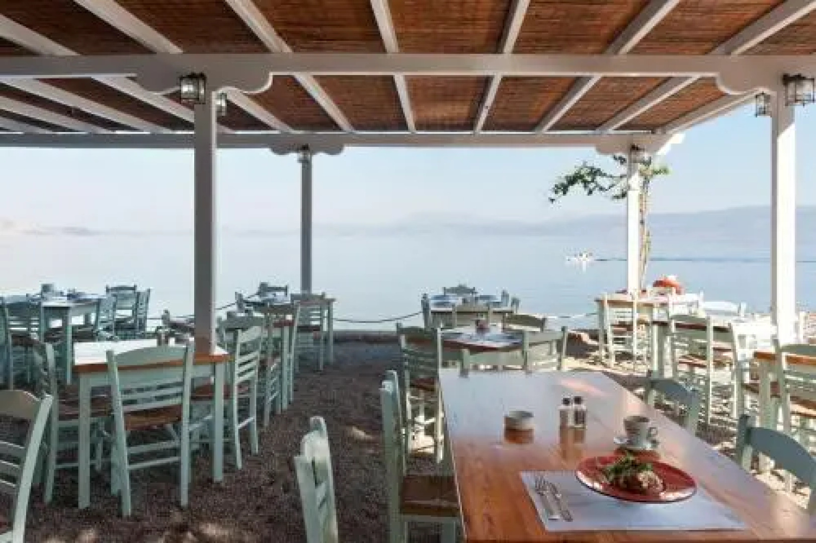 Vlichos Studio Apartment