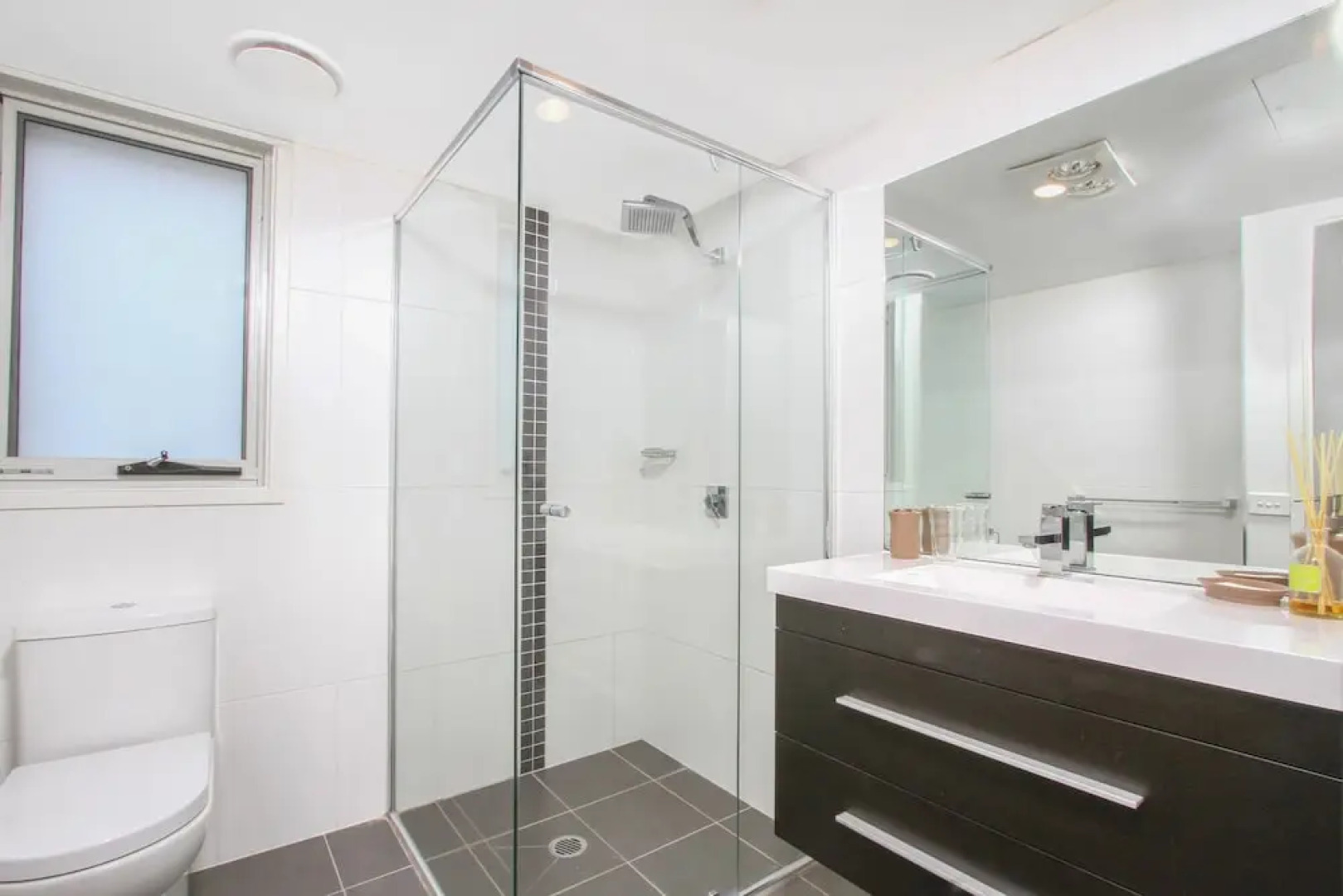Accommodate Canberra - Braddon 33