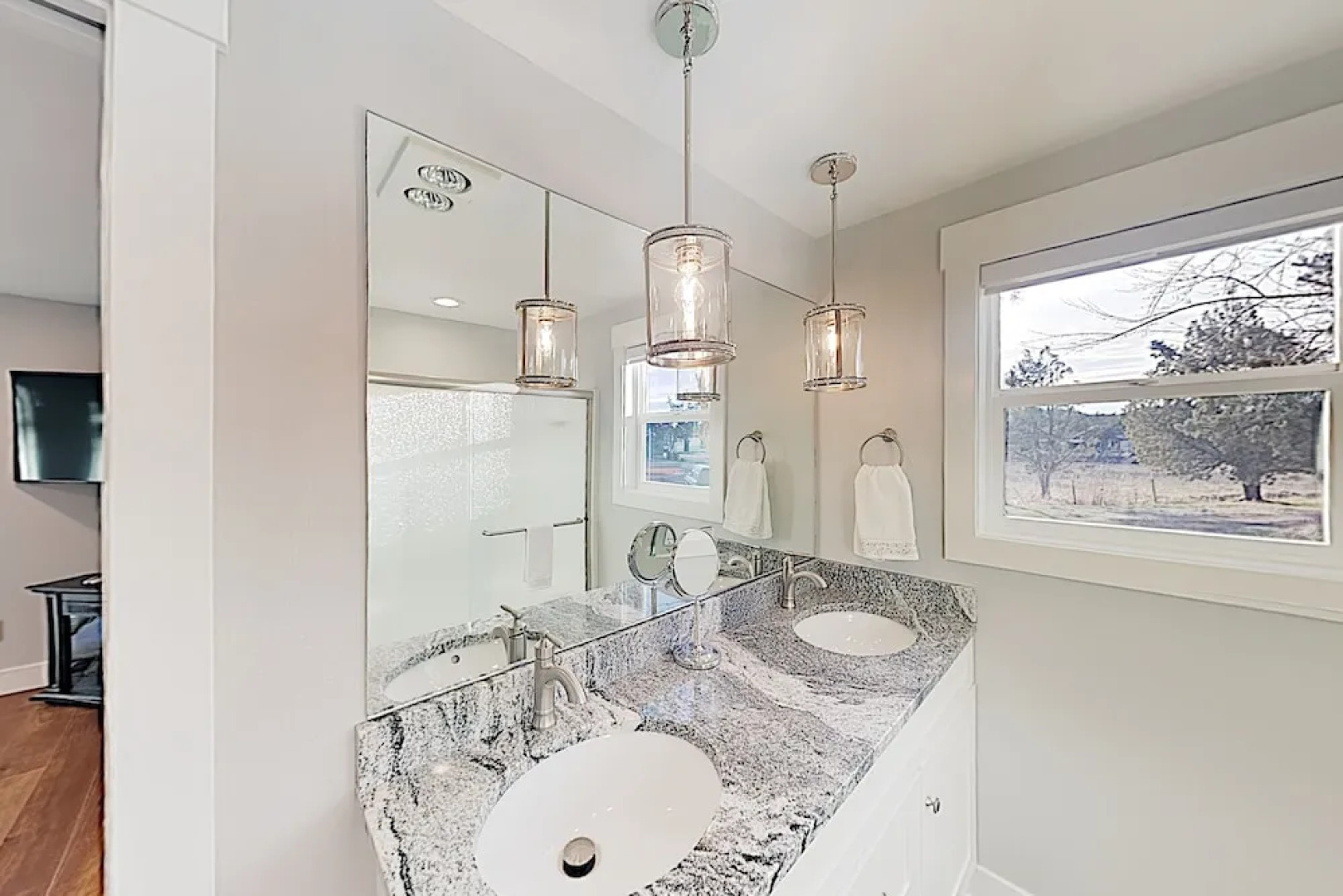 New Listing! Lavish New-build W/ Hot Tub & Firepit 3 Bedroom Home