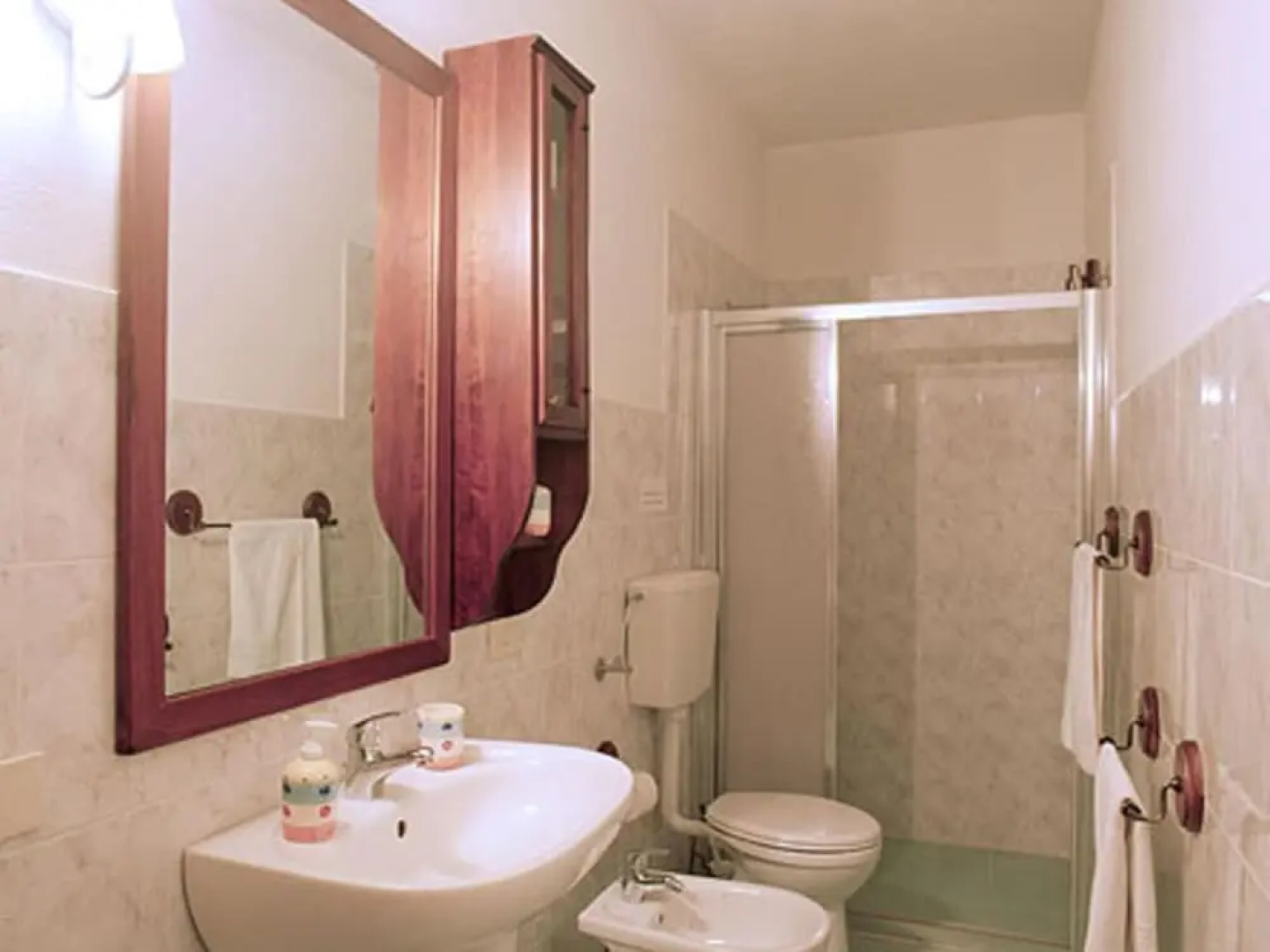 Sun-kissed Apartment in Castelfiorentino With Swimming Pool