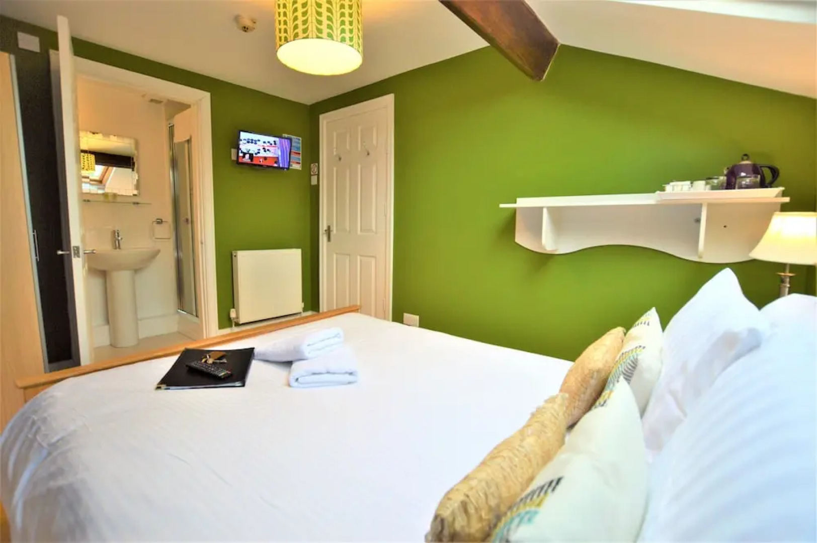 4 bedroom town house