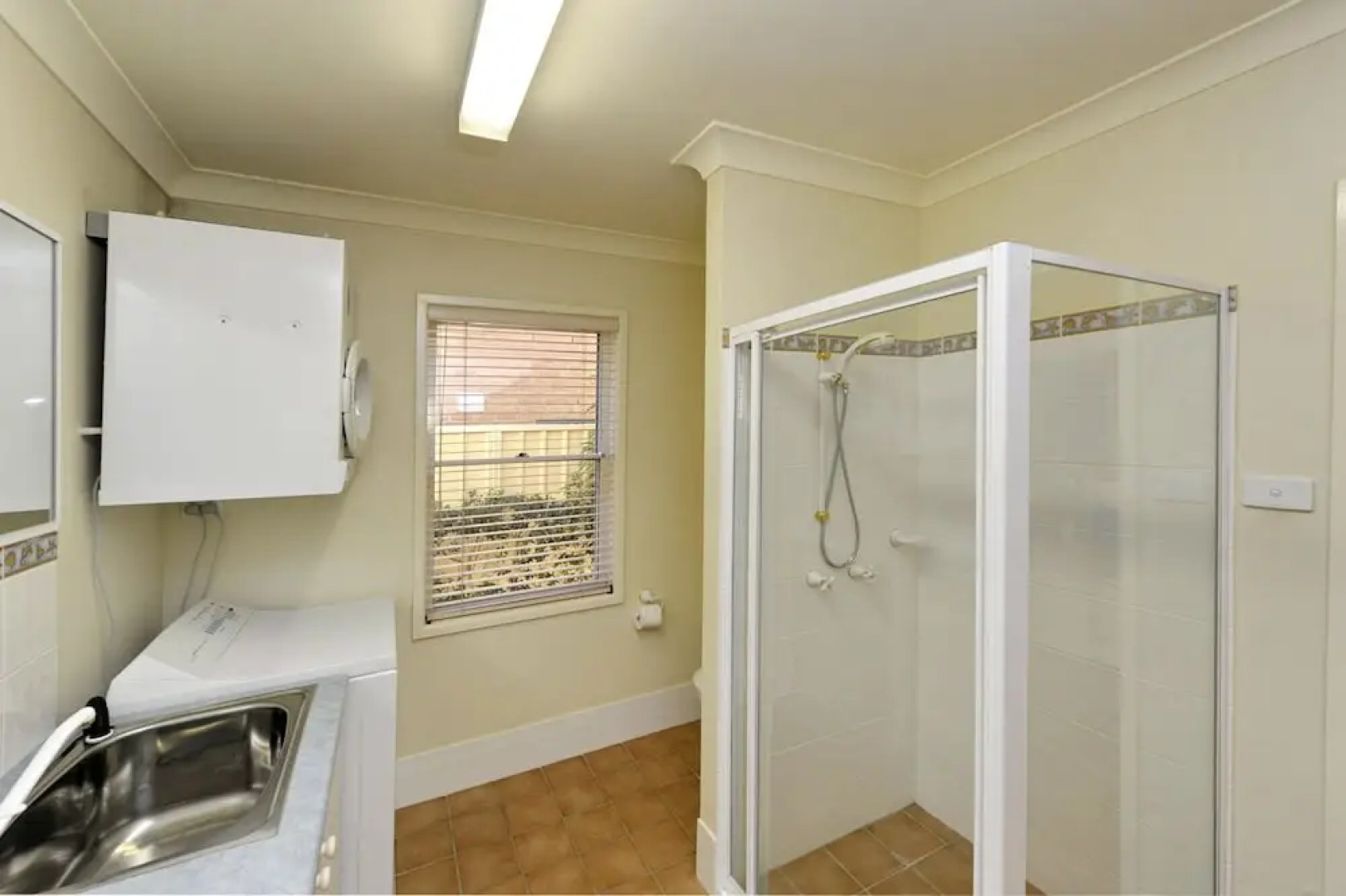 Marine Dr 2/70 - Fingal Bay