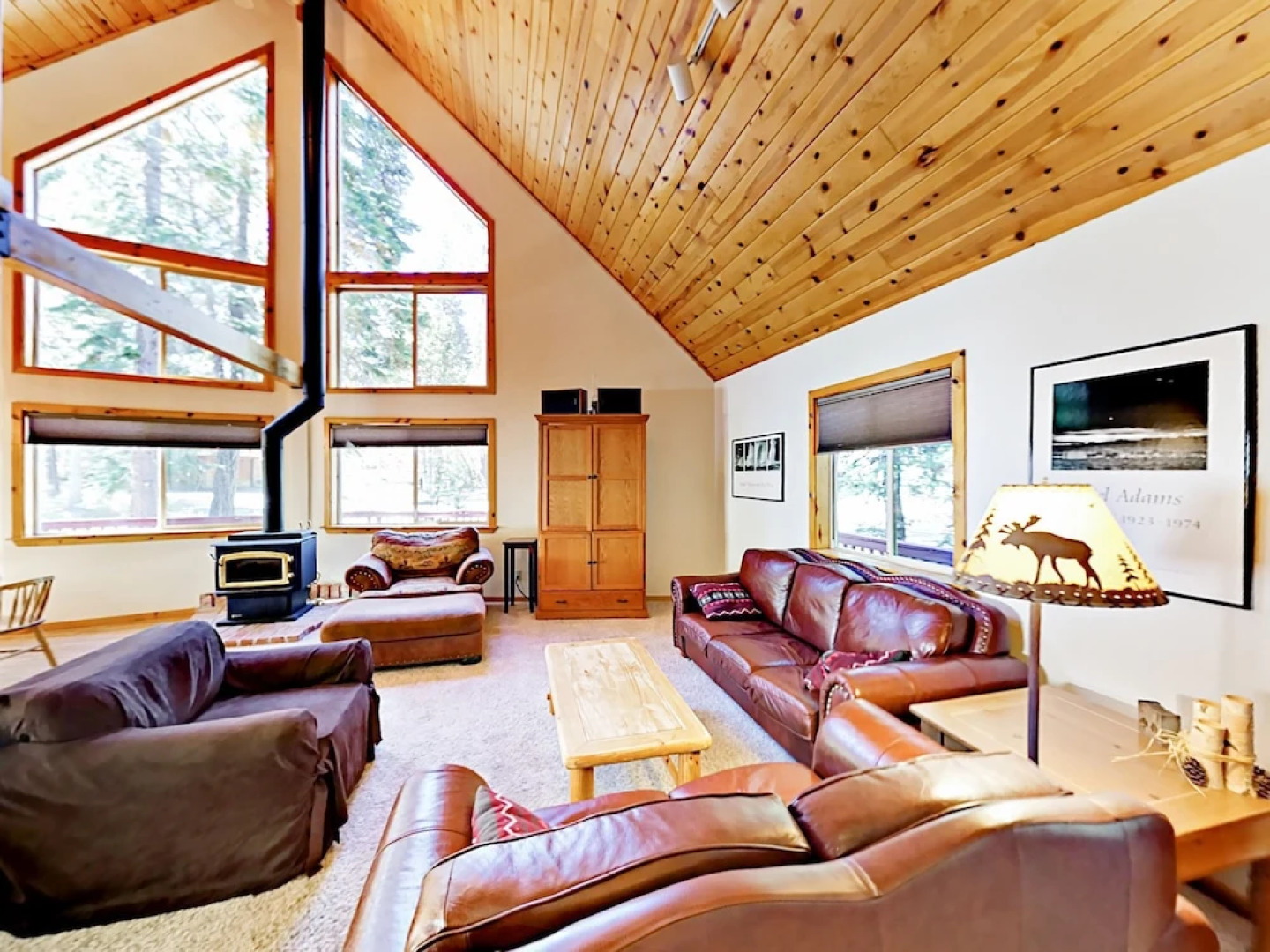 892 Evergreen Way Home 4 Bedrooms 2.5 Bathrooms Home