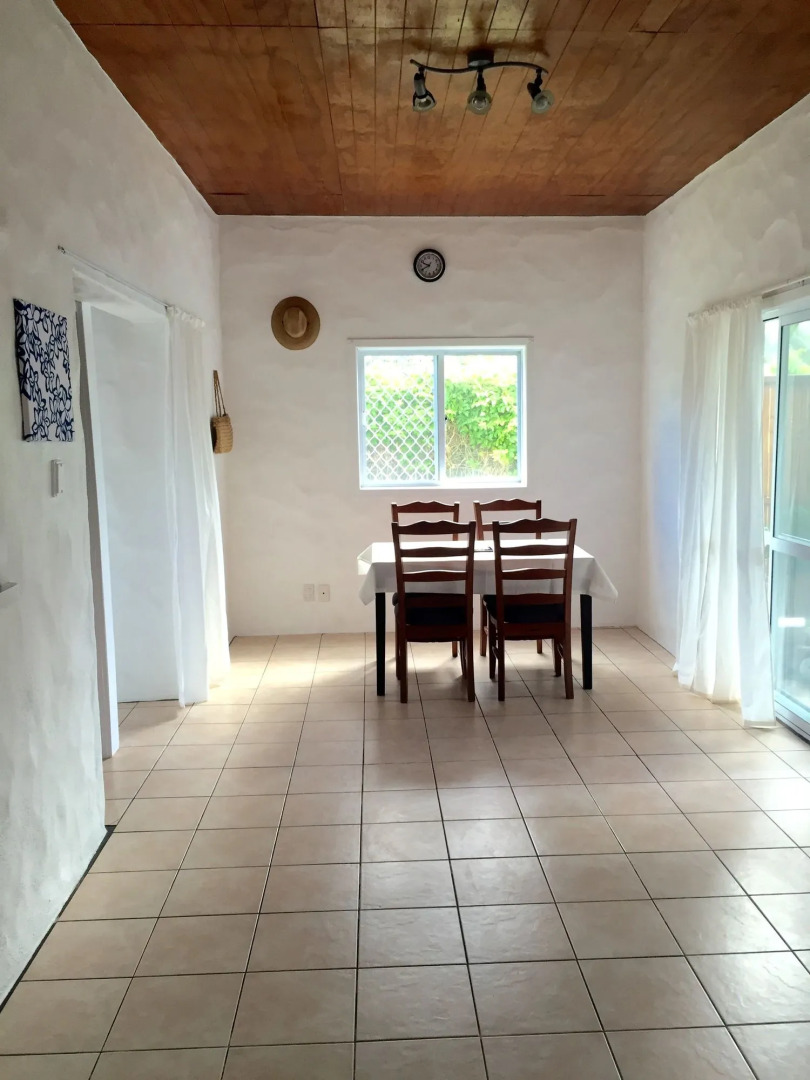 White House Apartments